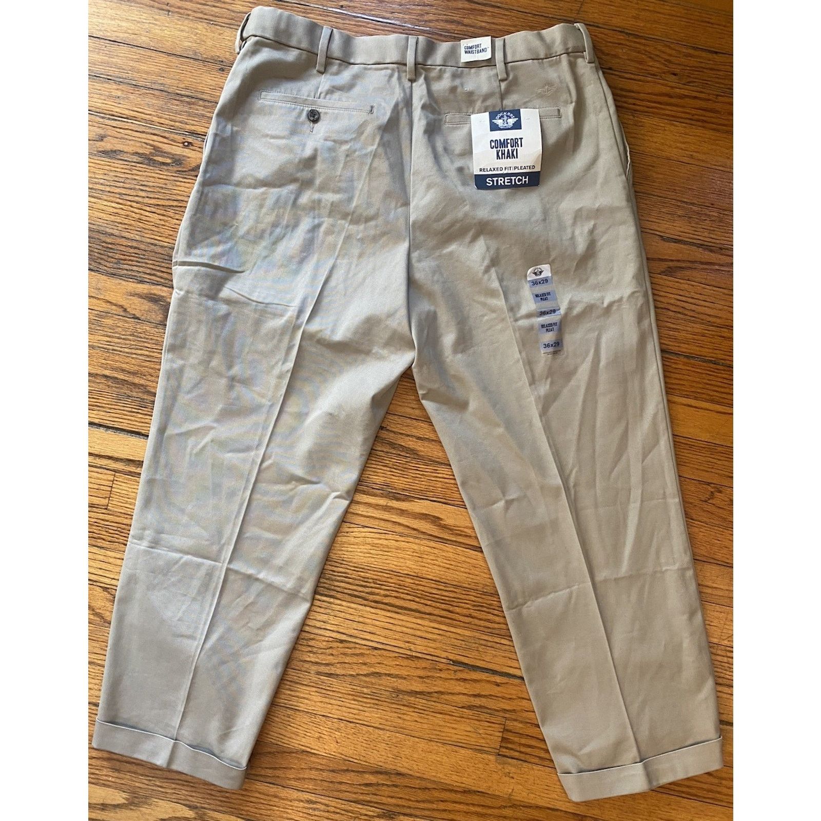 Dockers NWT Dockers Easy Khaki Relaxed Pleated Stretch Pants Men’s Size US 36 / EU 52 - 4 Thumbnail