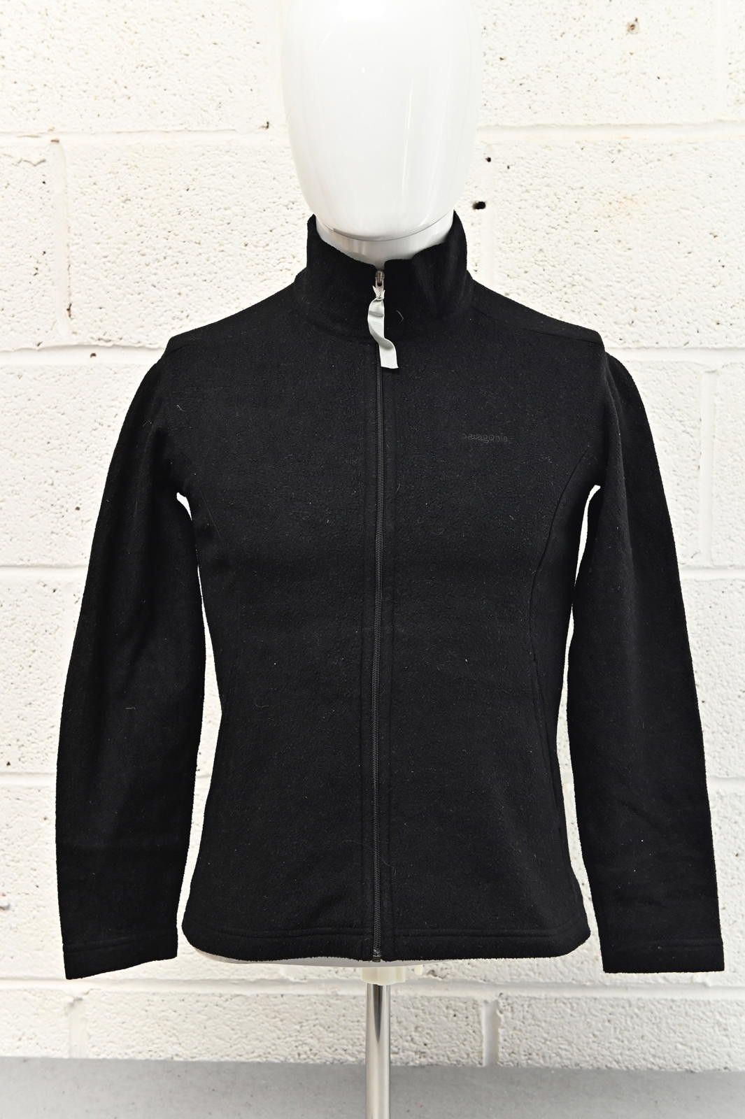 Patagonia Patagonia Classic Black Zip Up Fleece Jacket Womens Size XS Size XS / US 0-2 / IT 36-38 - 2 Thumbnail