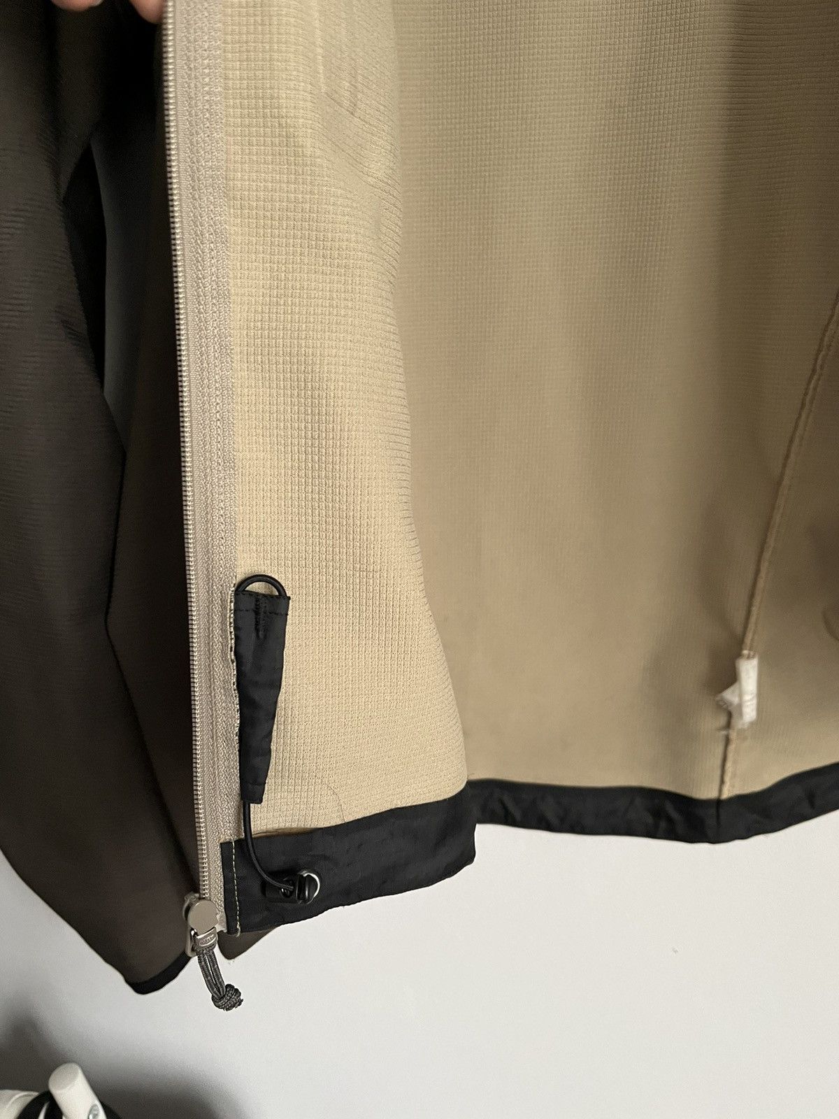 Arc'Teryx ARC'TERYX EPSILON-AR JACKET BONDED POLYESTER