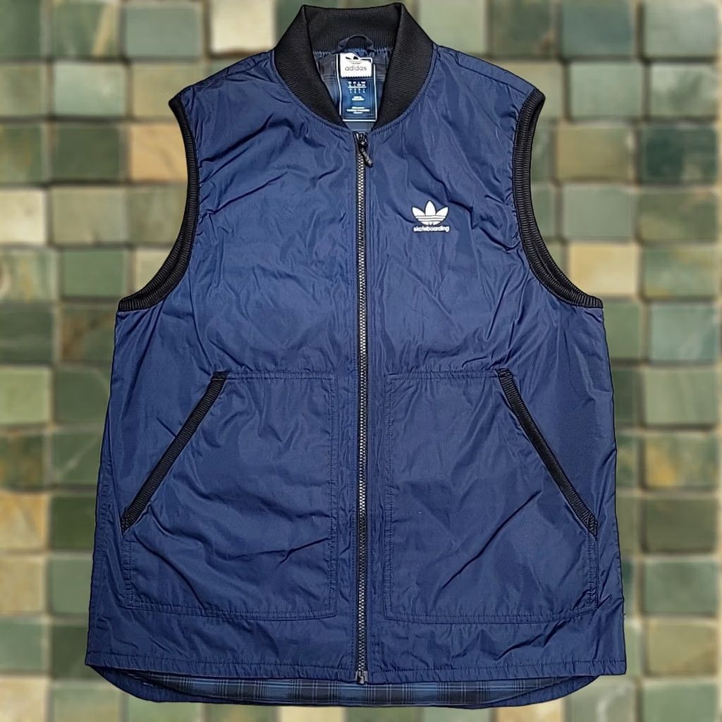 Adidas Adidas Skateboarding Vest Mens L Navy Blue Plaid Lined Trefoil Logo Skate Retro Vest L Navy Blue Plaid Lined Trefoil Logo Skate Retro Mens L Size US L / EU 52-54 / 3 - 1 Thumbnail