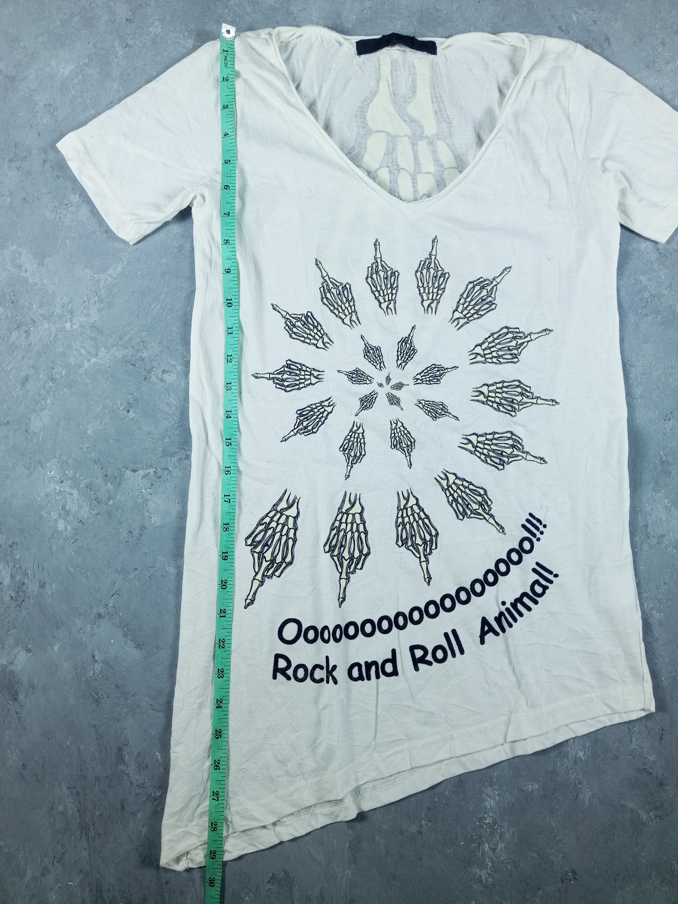 If Six Was Nine 2000s Asimetris Glad News Vneck Vkei Style T-shirt Size XS / US 0-2 / IT 36-38 - 9 Thumbnail