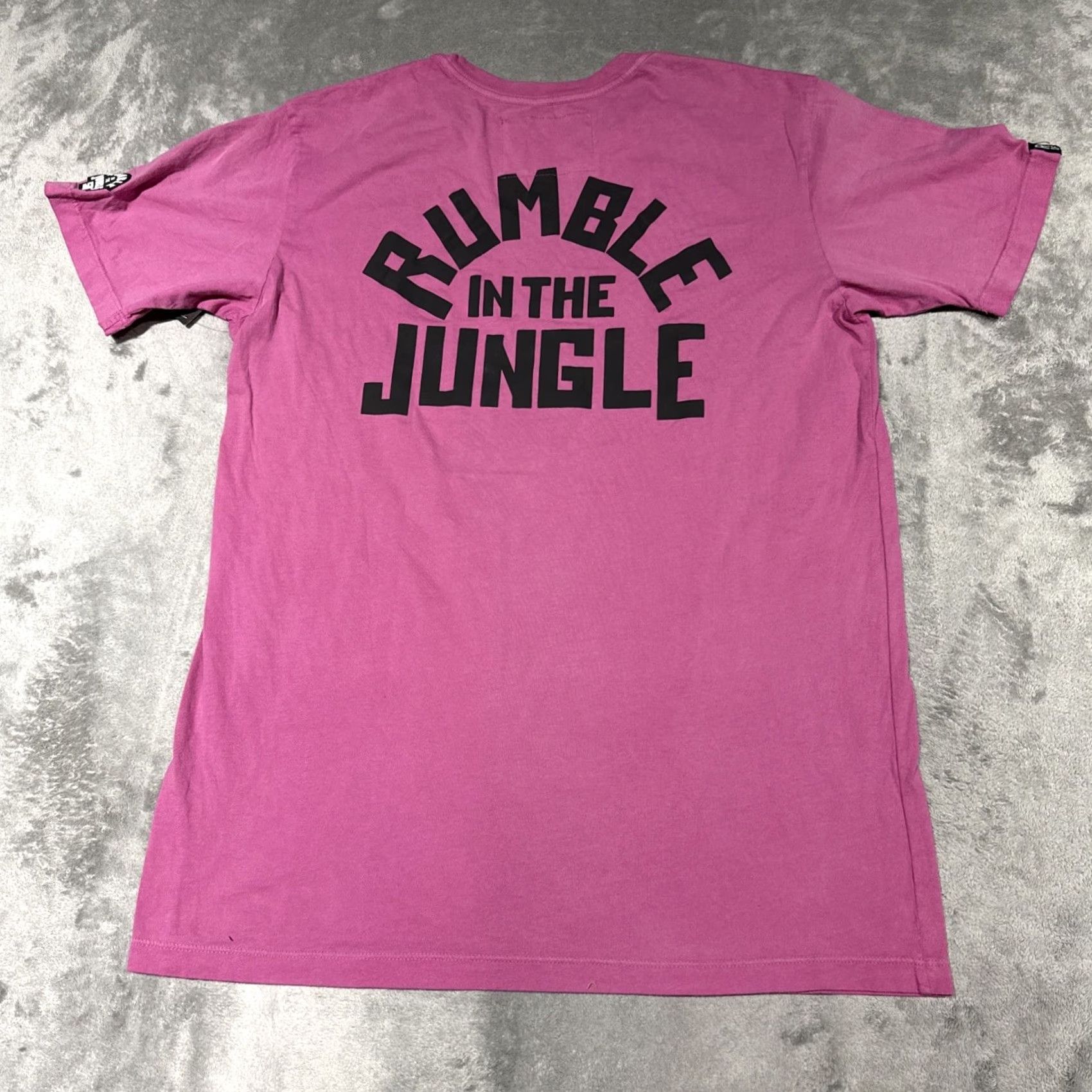 Roots Roots Of Fight T Shirt Mens XL Pink Cotton Muhammad Ali Rumble Young Man Rumble Sports Crew Neck Short Sleeve Regular Size US XL / EU 56 / 4 - 6 Thumbnail