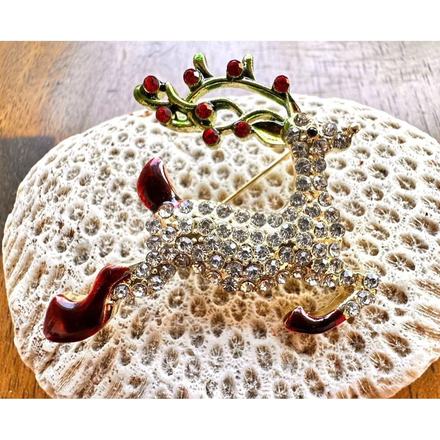 Handmade Reindeer Brooch Pin Rudolph Christmas Eve New Crystal Accent Size ONE SIZE - 1 Thumbnail