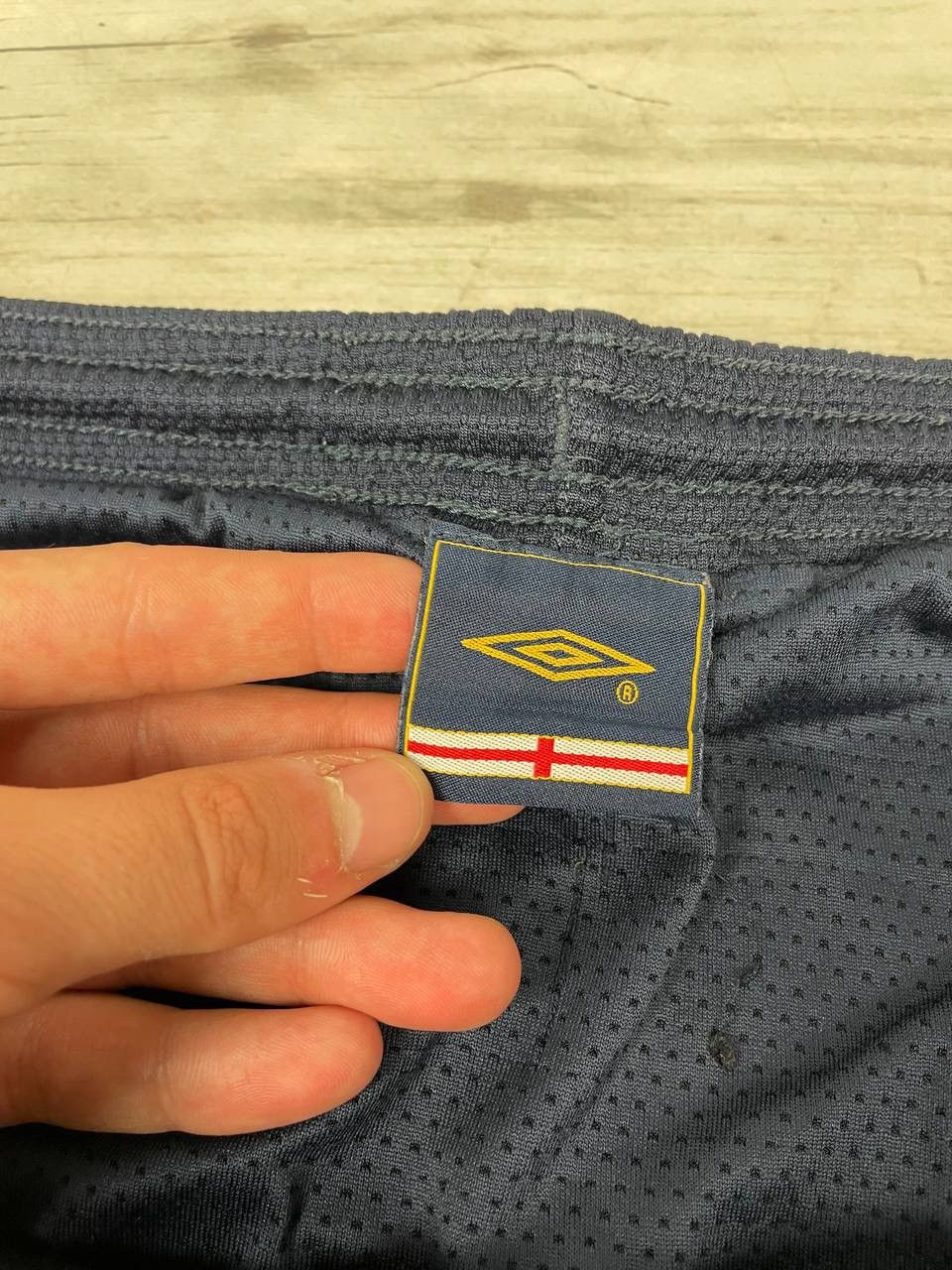 Umbro Vintage Umbro England 2007 2009 Training Soccer Shorts Size US 34 / EU 50 - 6 Thumbnail