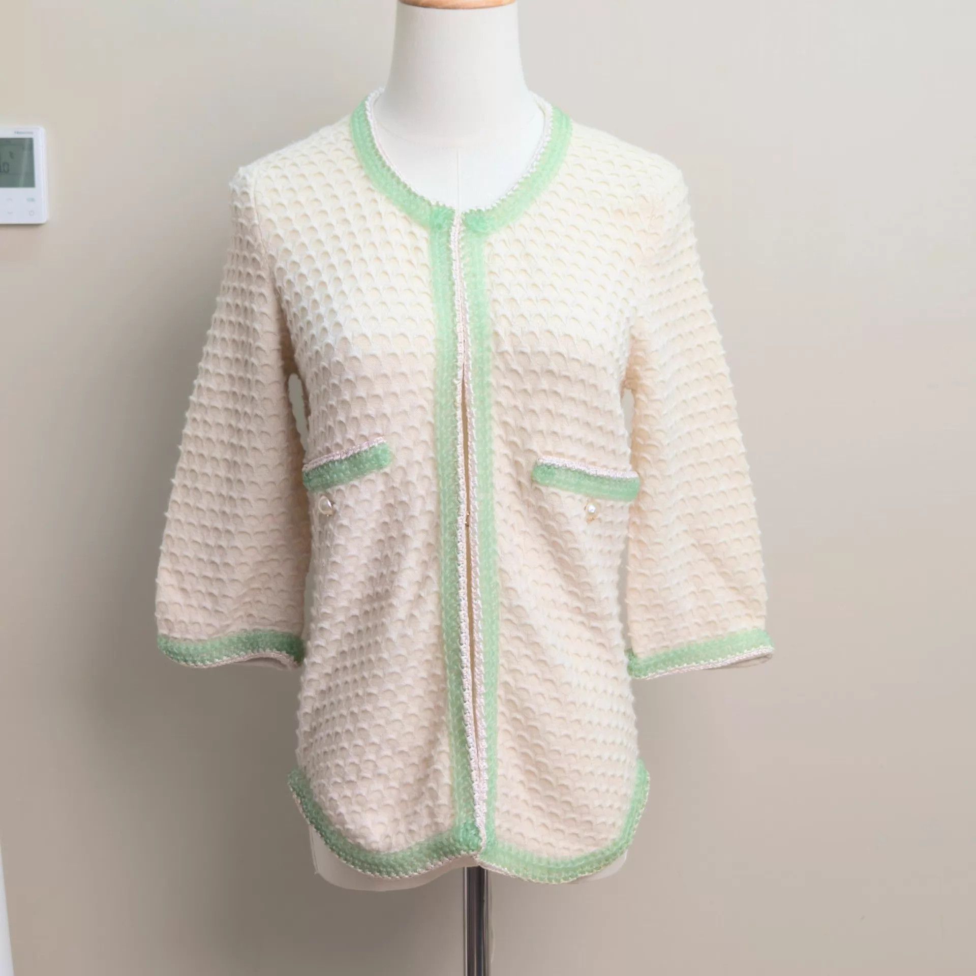 Chanel CHANEL Size 36 Jacket Size XS / US 0-2 / IT 36-38 - 1 Thumbnail