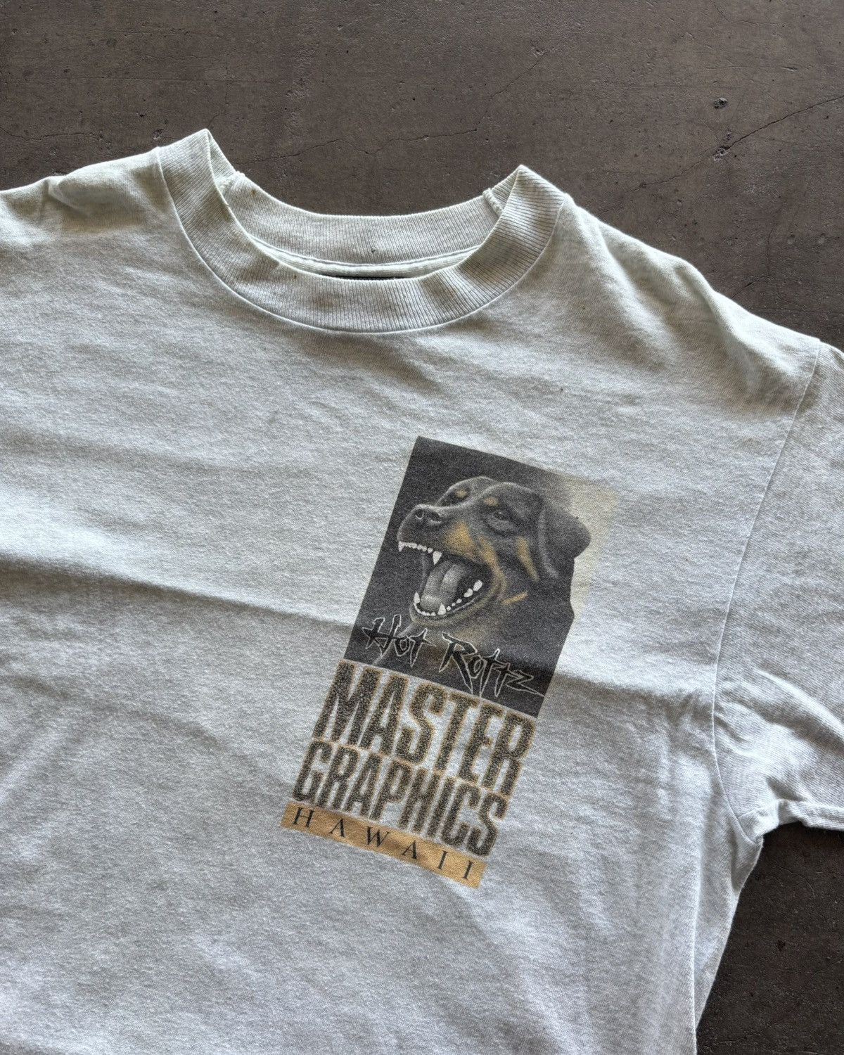 Fruit Of The Loom 1992s Master Graphics Hawaii Rott n Roll Tee Size US L / EU 52-54 / 3 - 2 Thumbnail