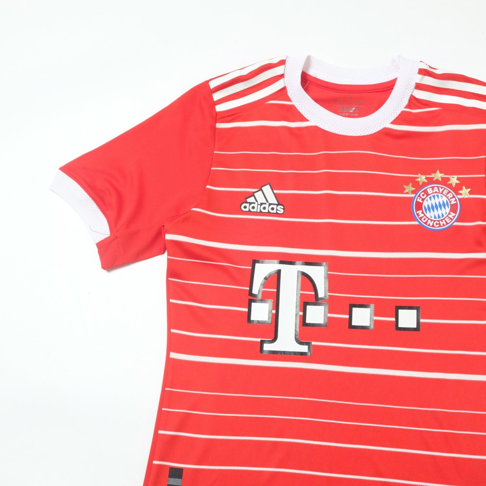 Adidas 2022/23 Bayern Munich Home Shirt (S/M) Size US S / EU 44-46 / 1 - 3 Thumbnail