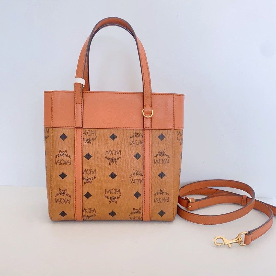 MCM Pre-loved Bag Very good condition Size ONE SIZE - 1 Thumbnail