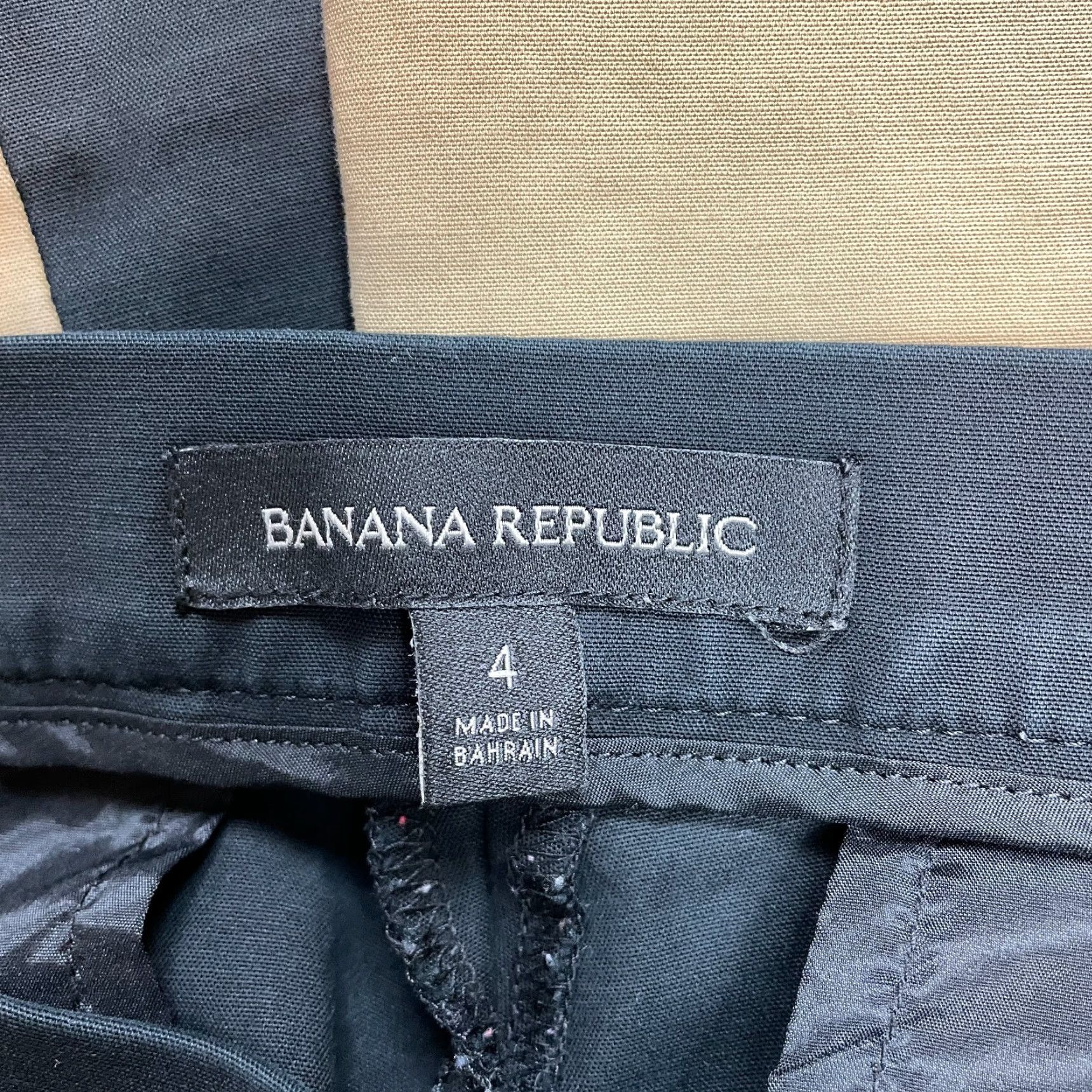 Banana Republic Banana Republic Pants Womens 4 Black Ankle Skinny Pockets Zip 30x27.5 Size 27" / US 4 / IT 40 - 2 Thumbnail