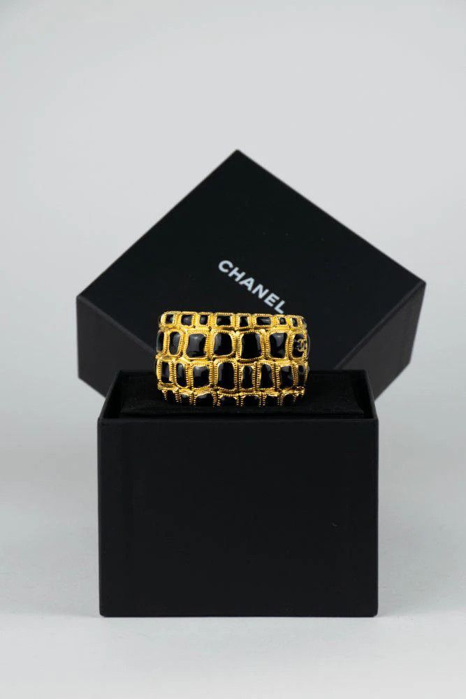 Chanel Chanel Pre-Fall 2019 Egypt Bracelet Size ONE SIZE - 7 Thumbnail