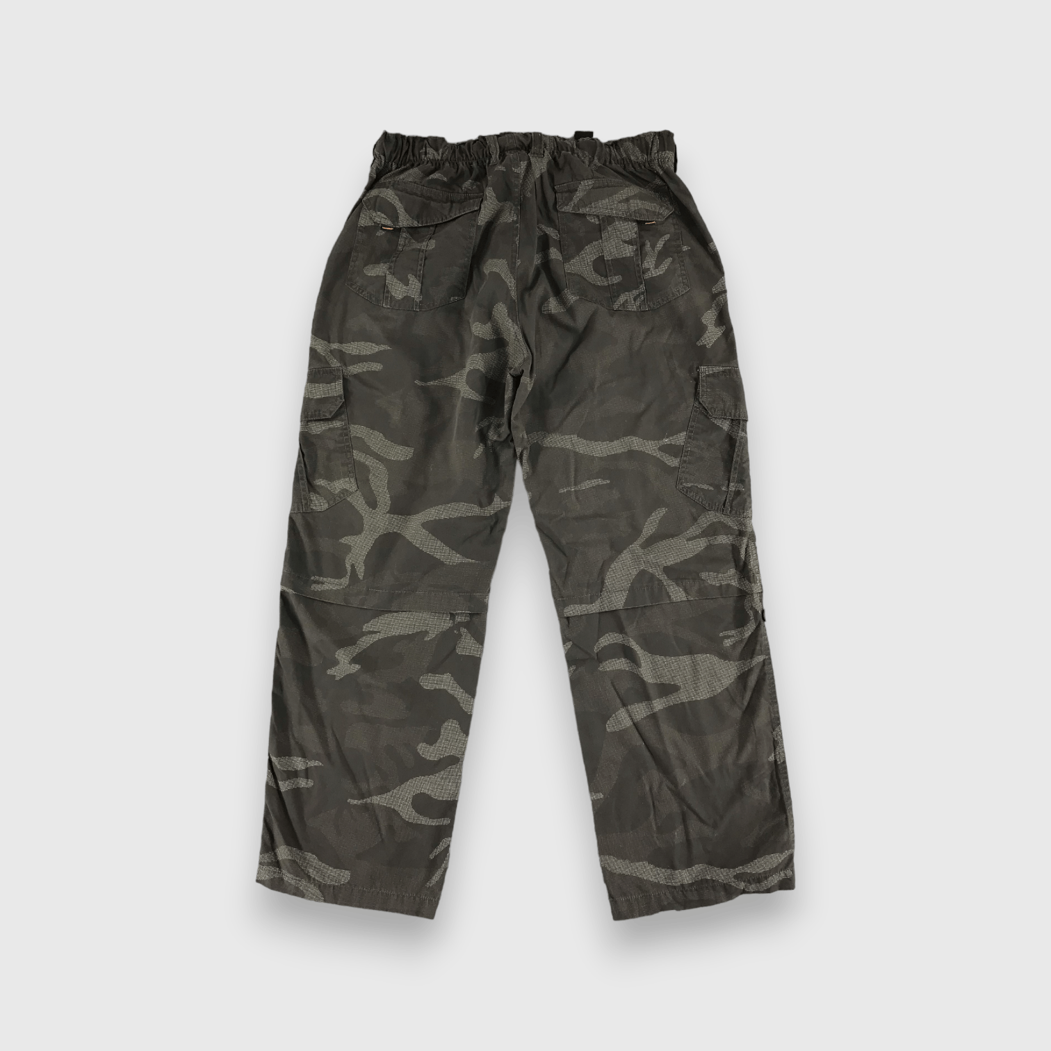 Japanese Brand Camo Multipocket Cargo Pant -J197 Size US 32 / EU 48 - 2 Thumbnail