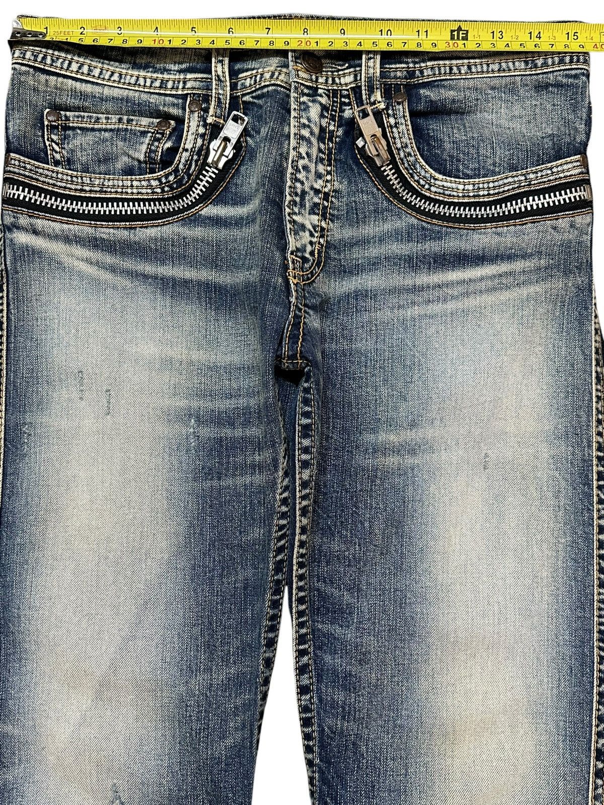 Japanese Brand Vintage Japanese RNA Faded Wash Style Jeans Size US 30 / EU 46 - 11 Thumbnail