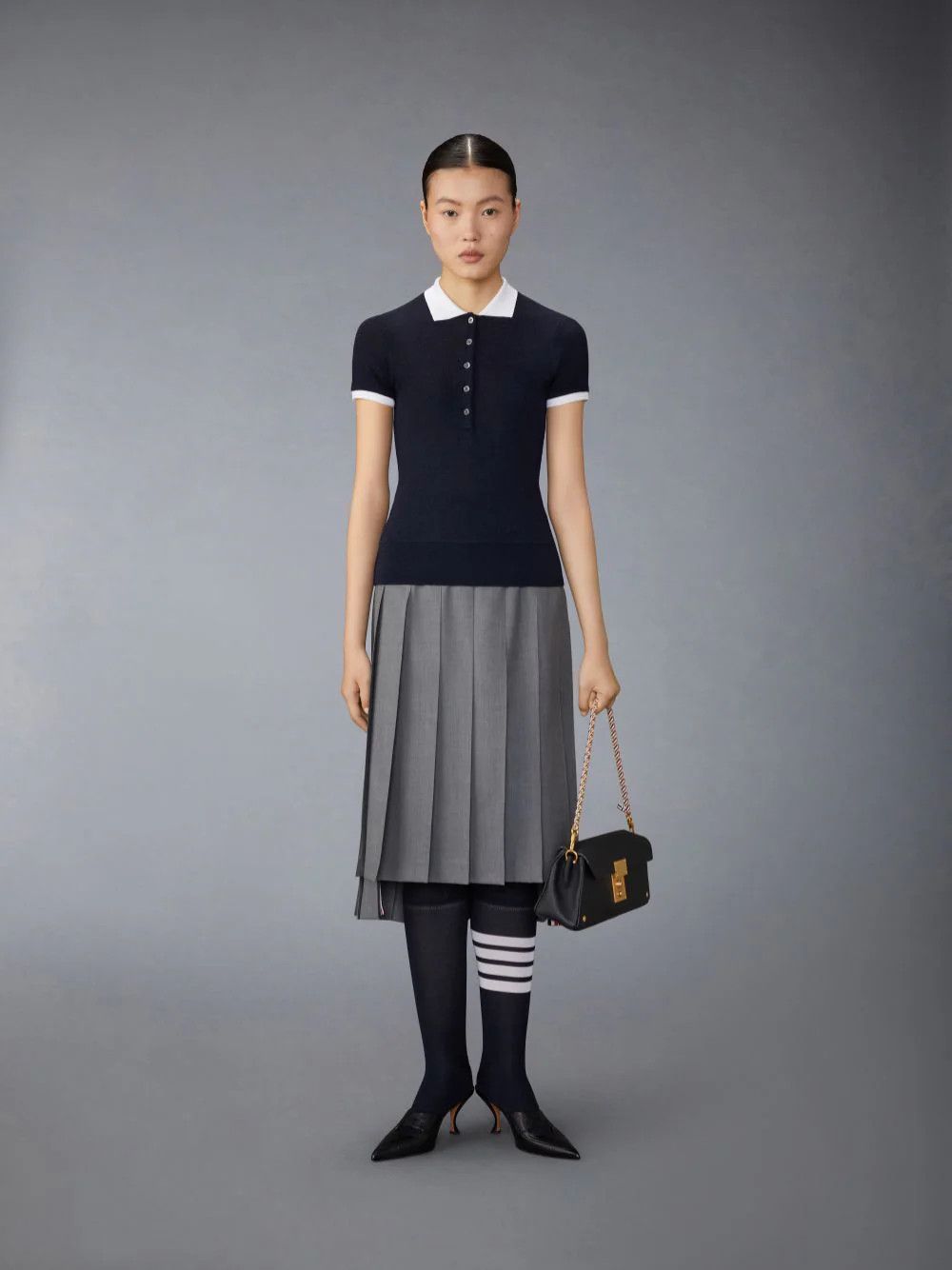 Thom Browne o1s22i1n0924 Short-Sleeved Wool Polo Shirt in Navy Blue Size M / US 6-8 / IT 42-44 - 4 Thumbnail