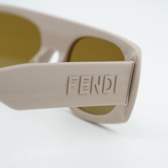 Fendi Fendi FE40169I 45E Sunglasses Shiny Brown Rectangle Frame Size ONE SIZE - 5 Thumbnail