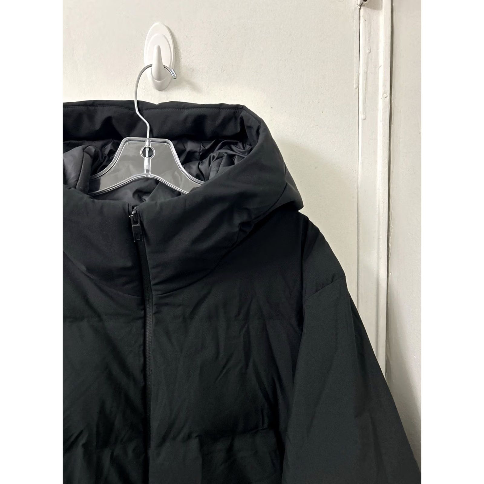 Uniqlo Uniqlo Seamelss Down Parka Mens XL Black Down Puffer Jacket Windproof Full Zip Size US XL / EU 56 / 4 - 5 Thumbnail