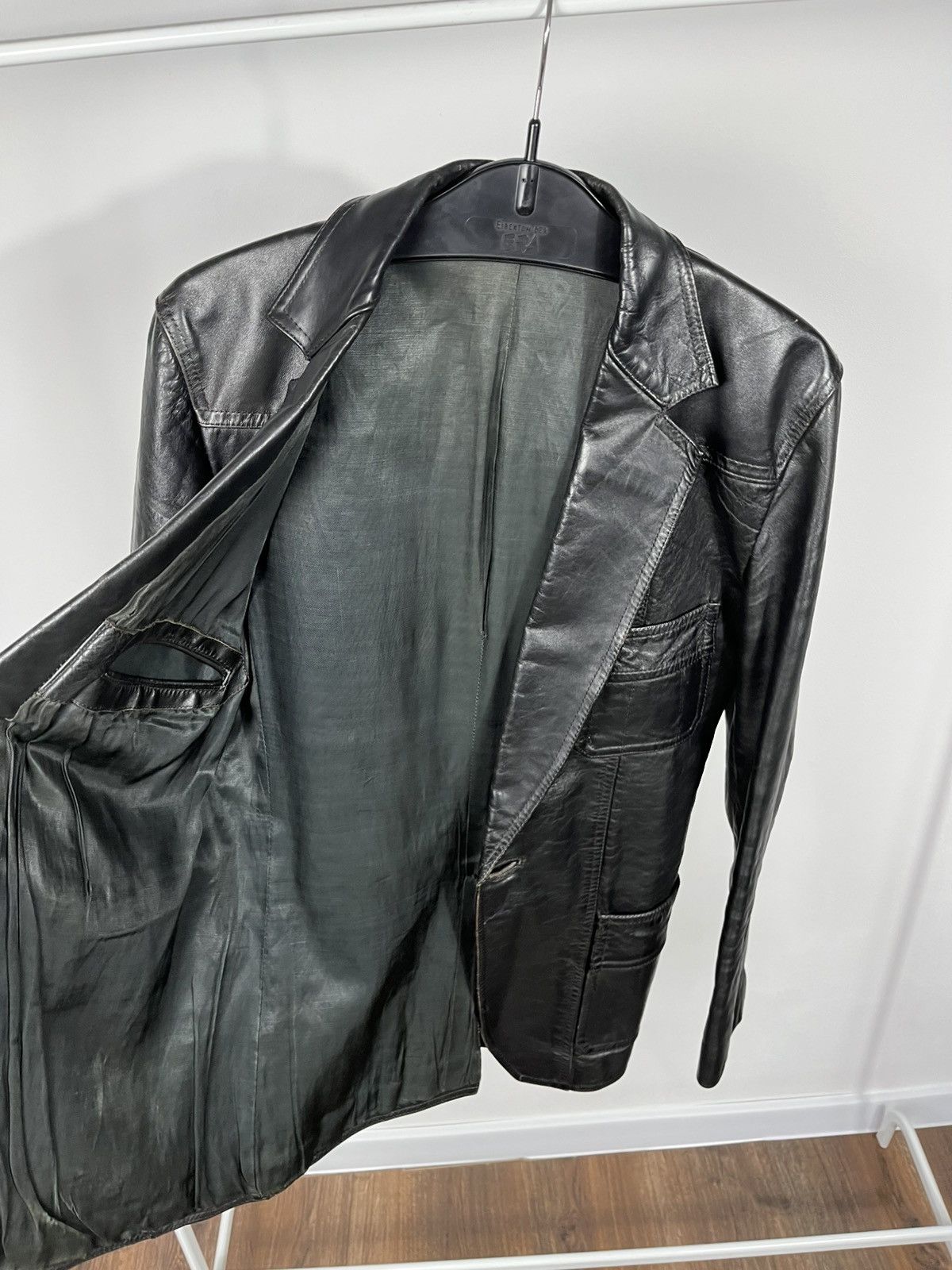 Leather Vintage Leather Blazer Jacket Made in Finland Heavy Coat L Size US S / EU 44-46 / 1 - 6 Thumbnail