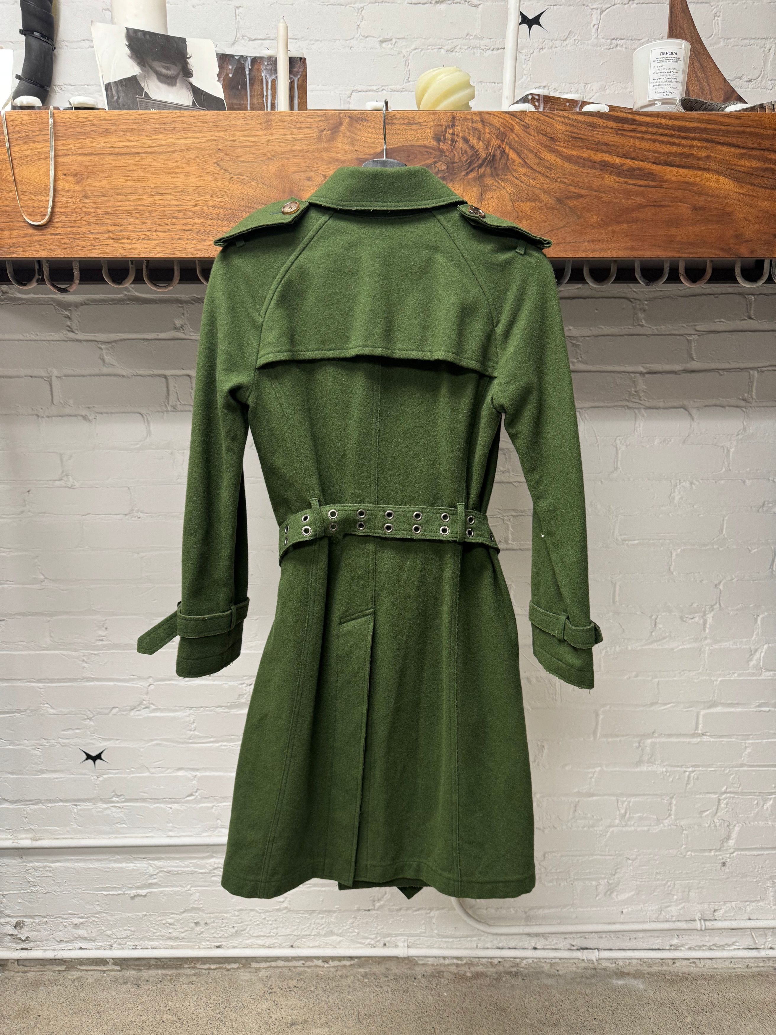 Junya Watanabe AW2006 Junya Watanabe ‘Taxi Driver’ Distressed Green Wool Trench Coat Size US S / EU 44-46 / 1 - 4 Thumbnail