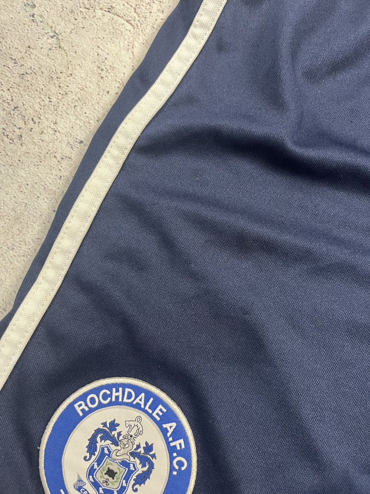 Errea ERREA ROCHDALE A.F.C HOME VINTAGE FOOTBALL SHORTS SOCCER Size US 30 / EU 46 - 3 Thumbnail