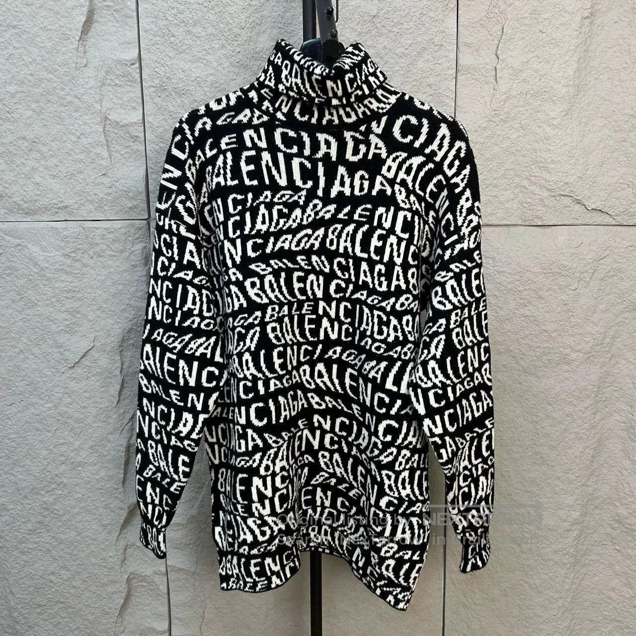Balenciaga Balenciaga Letter Print Long Sleeve Shirt. Size US S / EU 44-46 / 1 - 1 Thumbnail