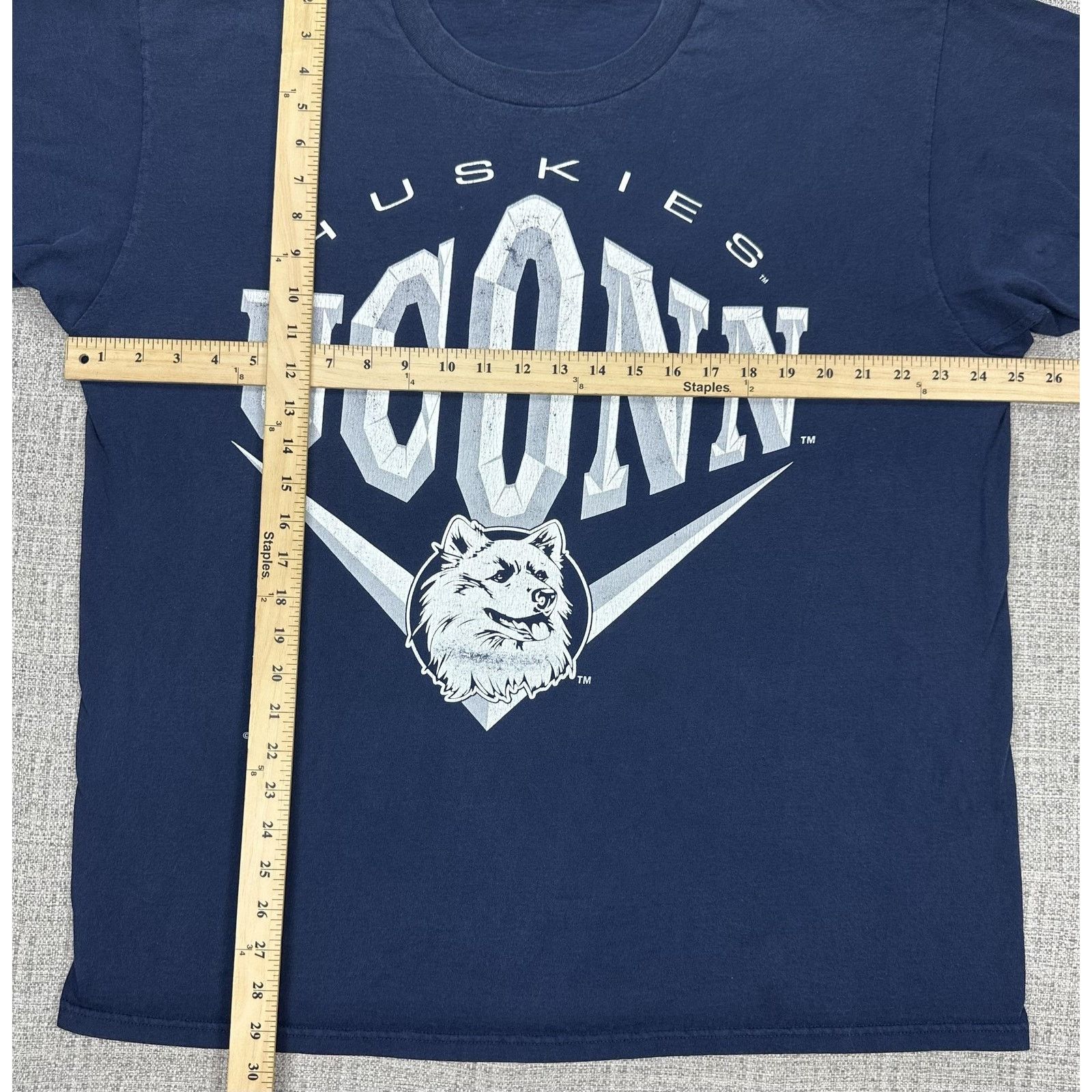 Nutmeg UConn Huskies Shirt XL Blue Nutmeg Mills College USA 90s Size US XL / EU 56 / 4 - 2 Thumbnail