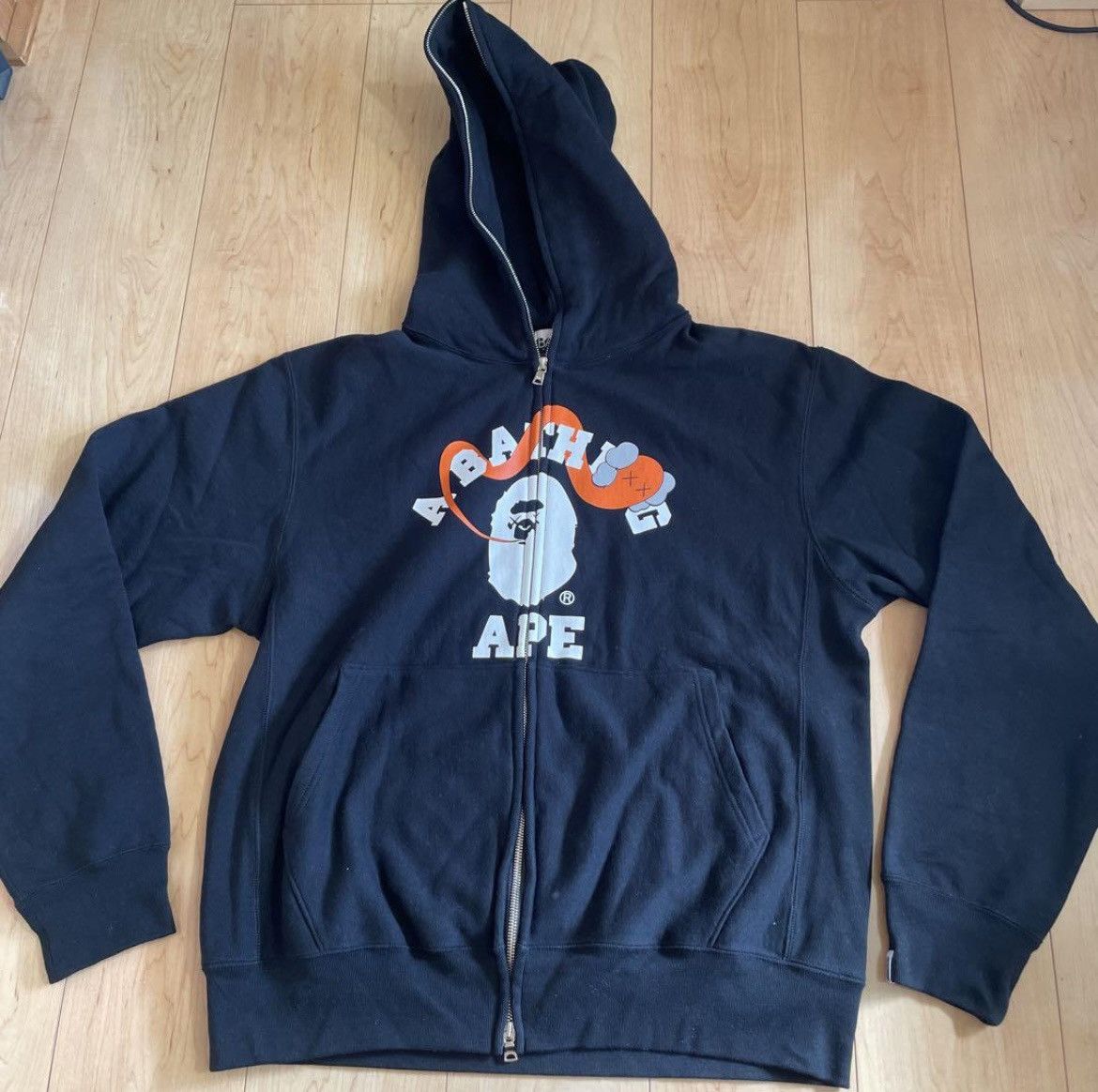 Bape × Kaws RARE OG 2005 A BATHING X KAWS FULLZIP HOODIE Size US M / EU 48-50 / 2 - 1 Thumbnail