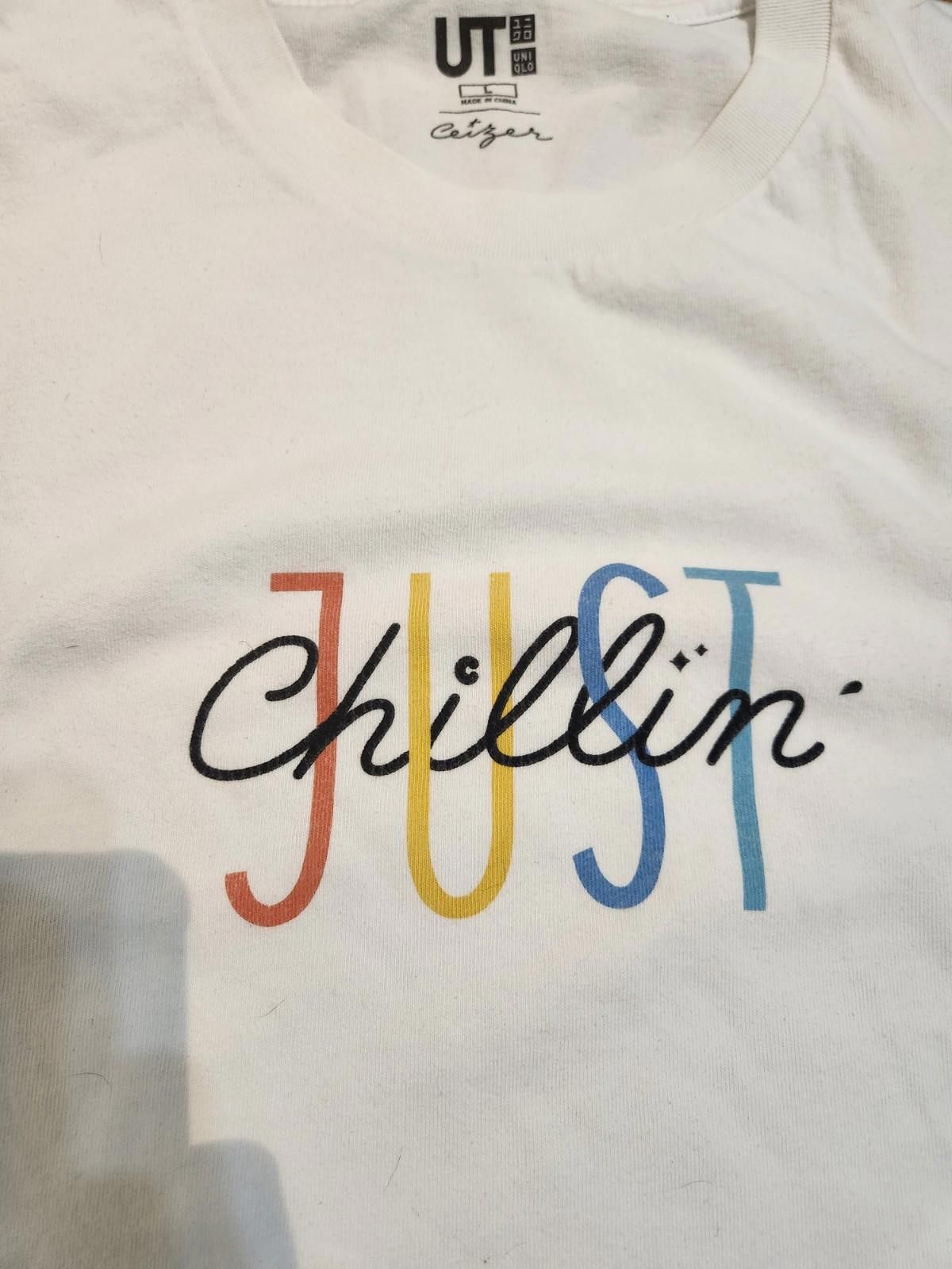 Uniqlo Uniqlo Just Chillin Graphic T-Shirt White Men's Large Size US L / EU 52-54 / 3 - 2 Thumbnail