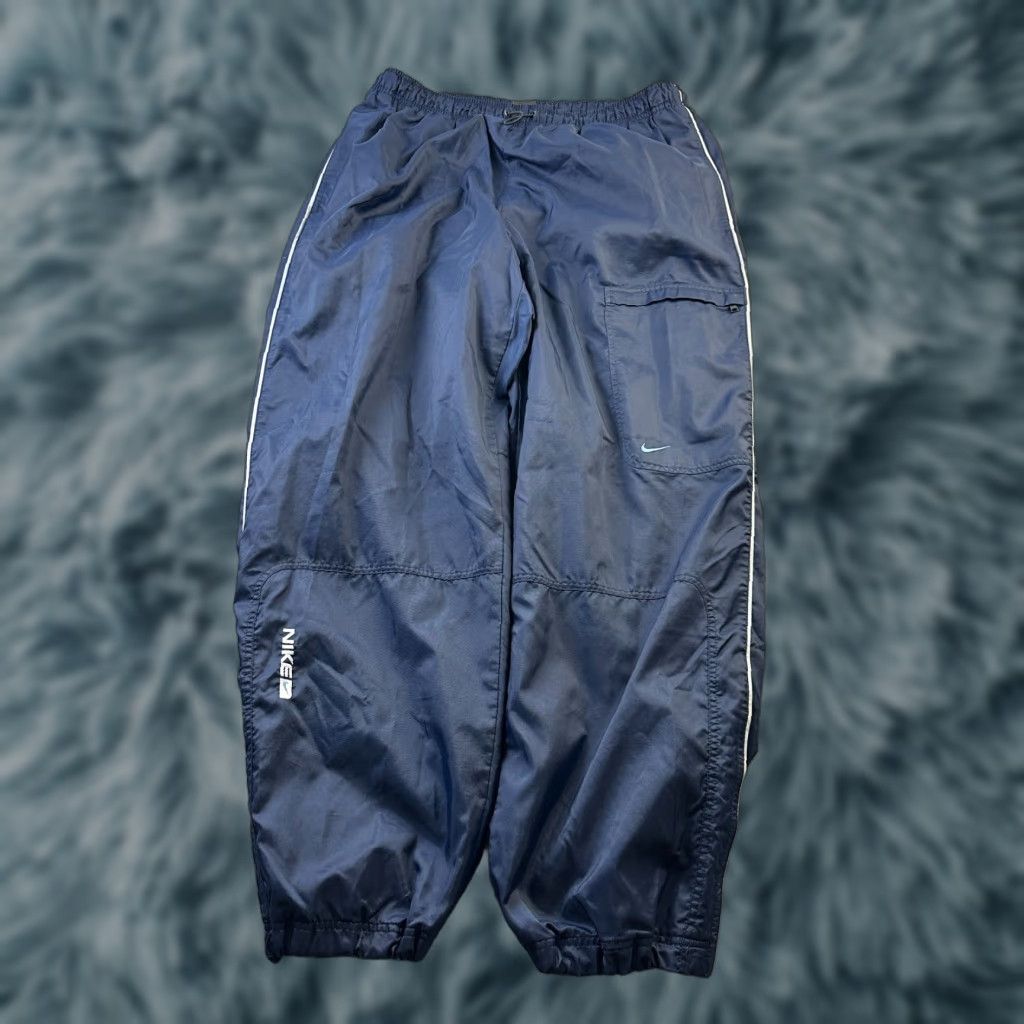 Nike VINTAGE Nike Pants XL Blue Sweatpants Tapered Regular Fit Activewear University Mens Size US 28 / EU 44 - 1 Thumbnail