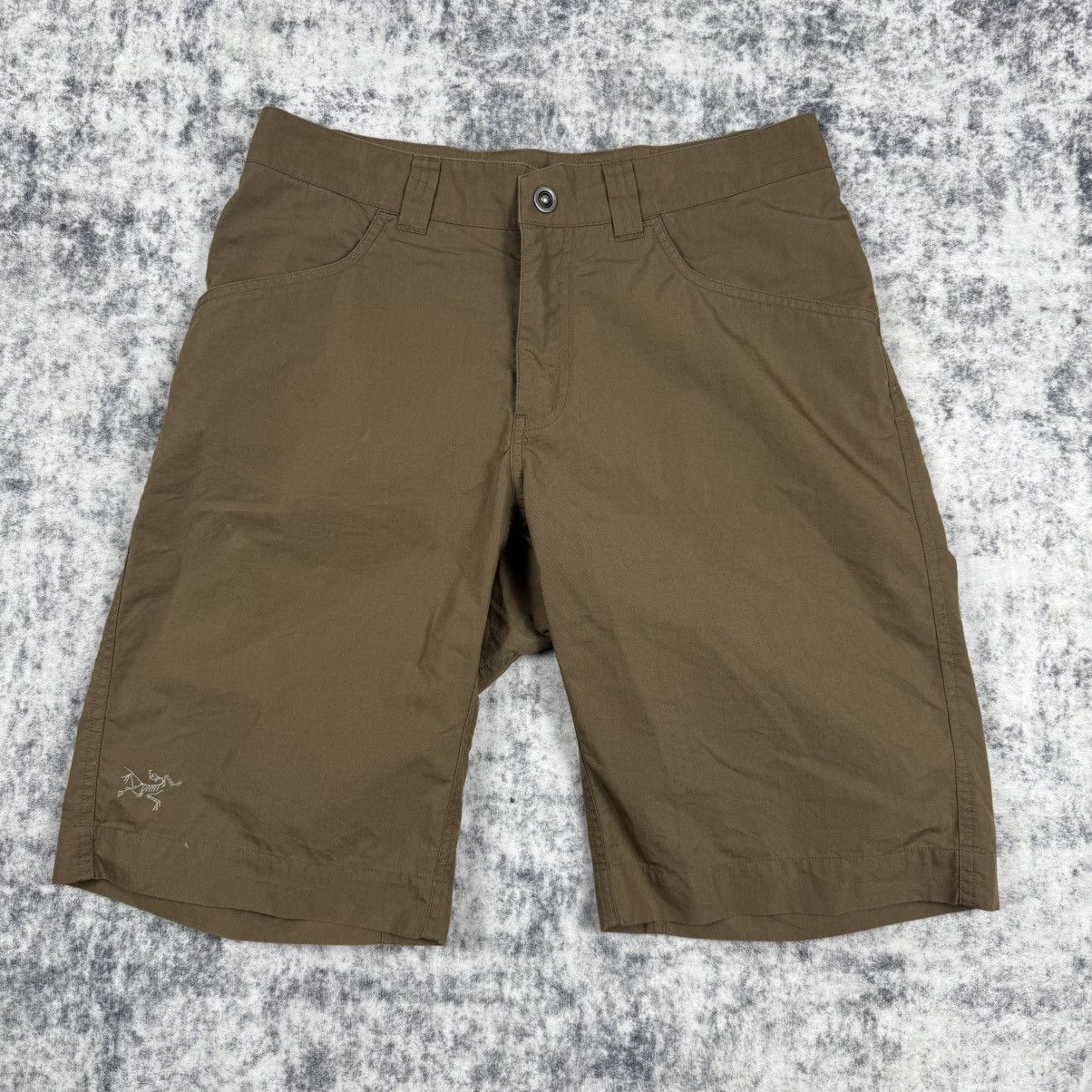 Arc'teryx Arc’teryx Nylon ‘Brown’ Shorts Size US 30 / EU 46 - 1 Thumbnail