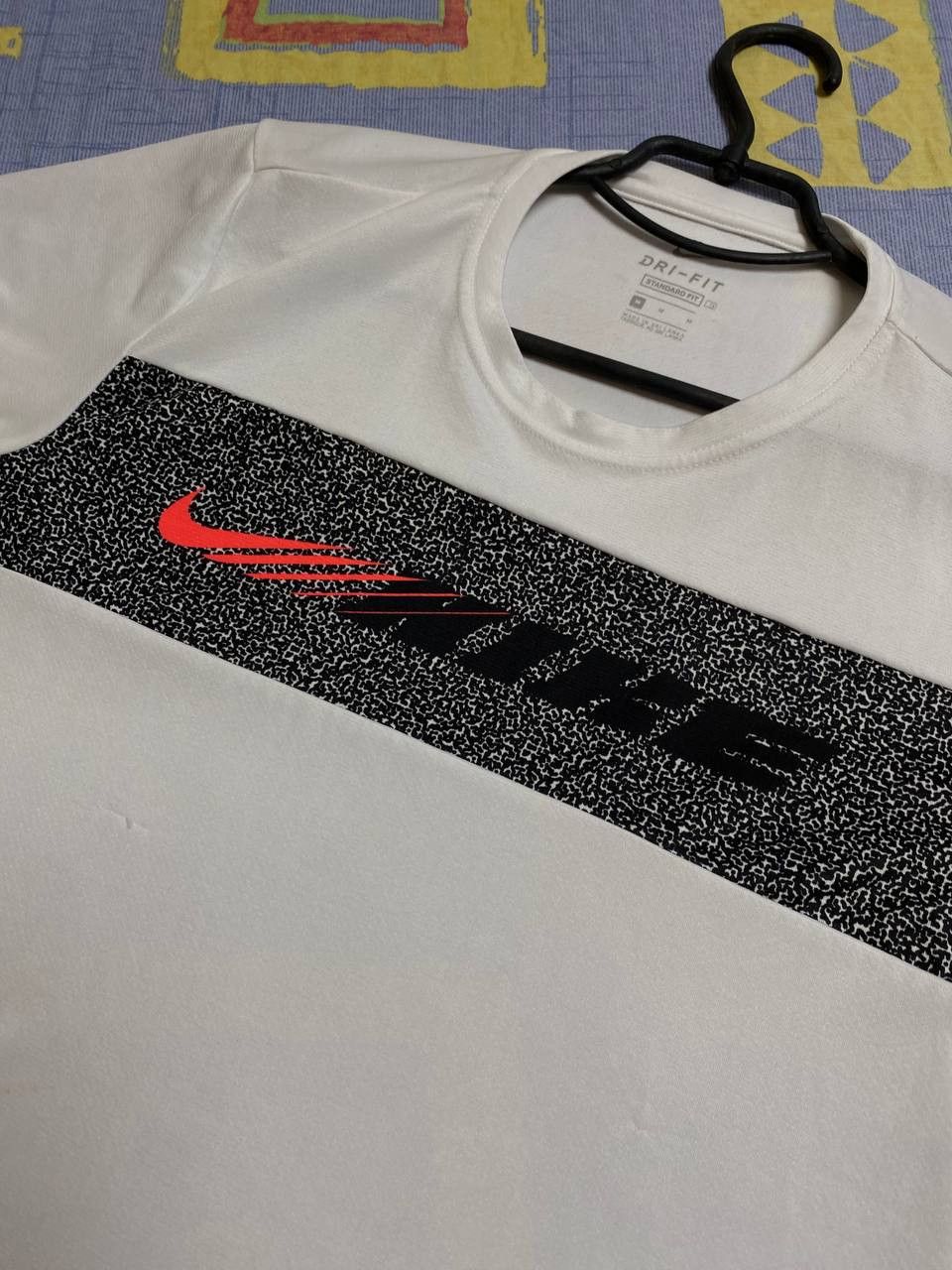 Nike Nike T-shirt Size US M / EU 48-50 / 2 - 15 Thumbnail