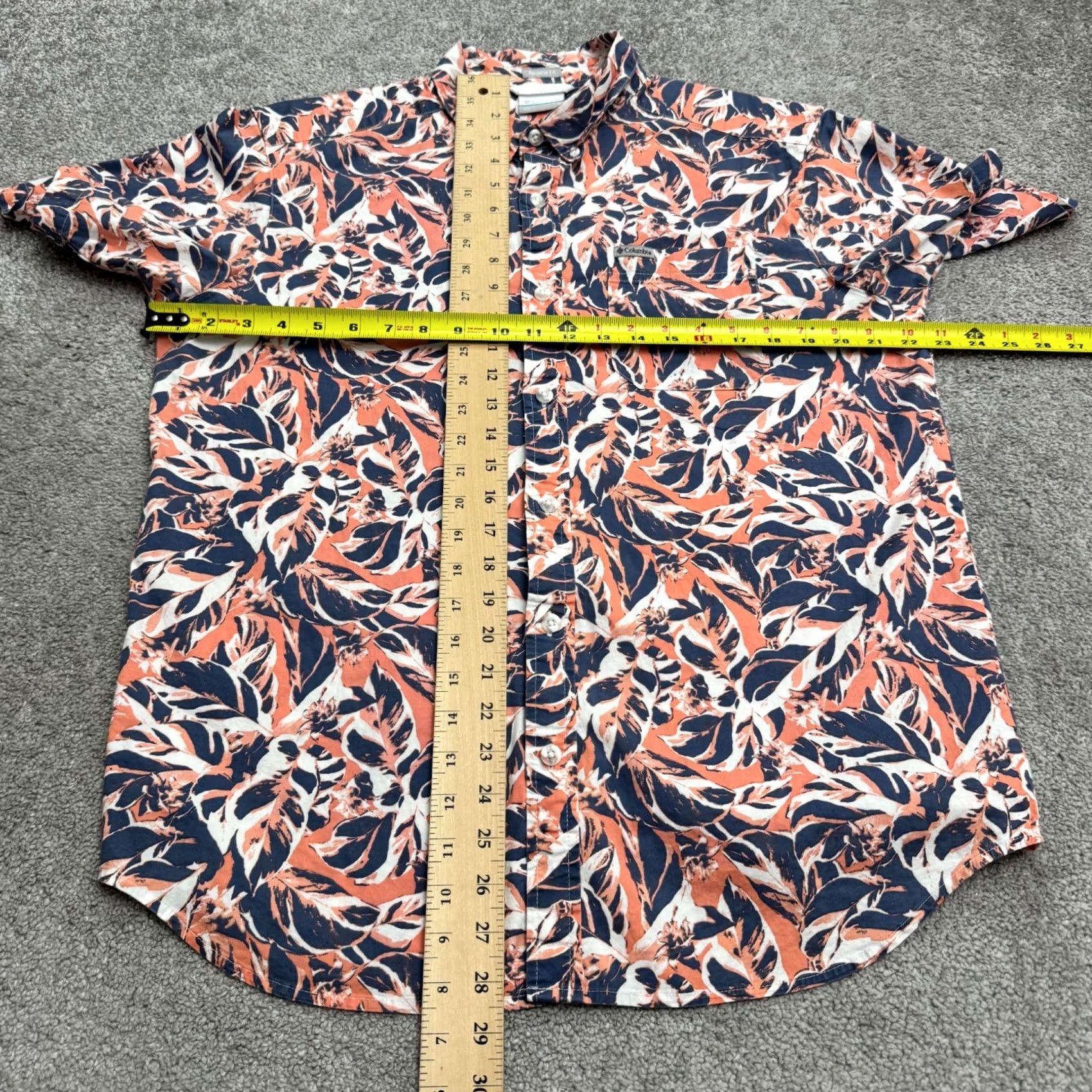 Vintage Columbia Rapid River Floral Button-Down Shirt Mens M Navy Peach Cotton Boho Shirt Size US M / EU 48-50 / 2 - 6 Thumbnail