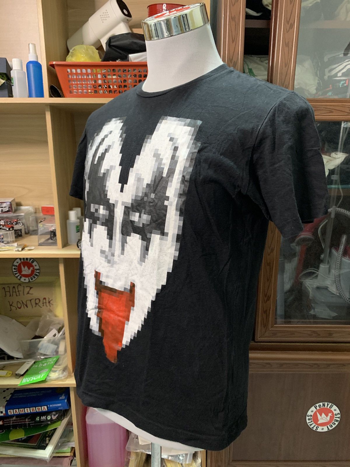 Band Tees × KISS × Uniqlo Y2K Uniclo Kiss Tee Size US M / EU 48-50 / 2 - 3 Thumbnail