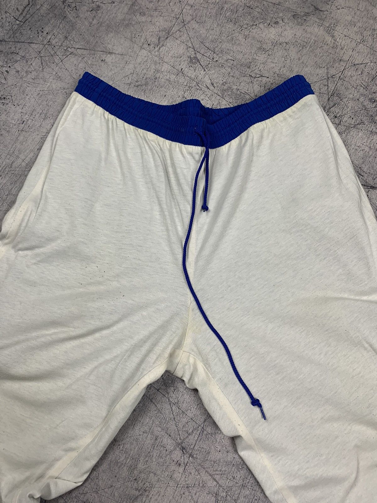 Adidas Vintage Adidas Blue Retro Nylon Suit Sweatpants Size 36 90’s Size US 36 / EU 52 - 16 Thumbnail