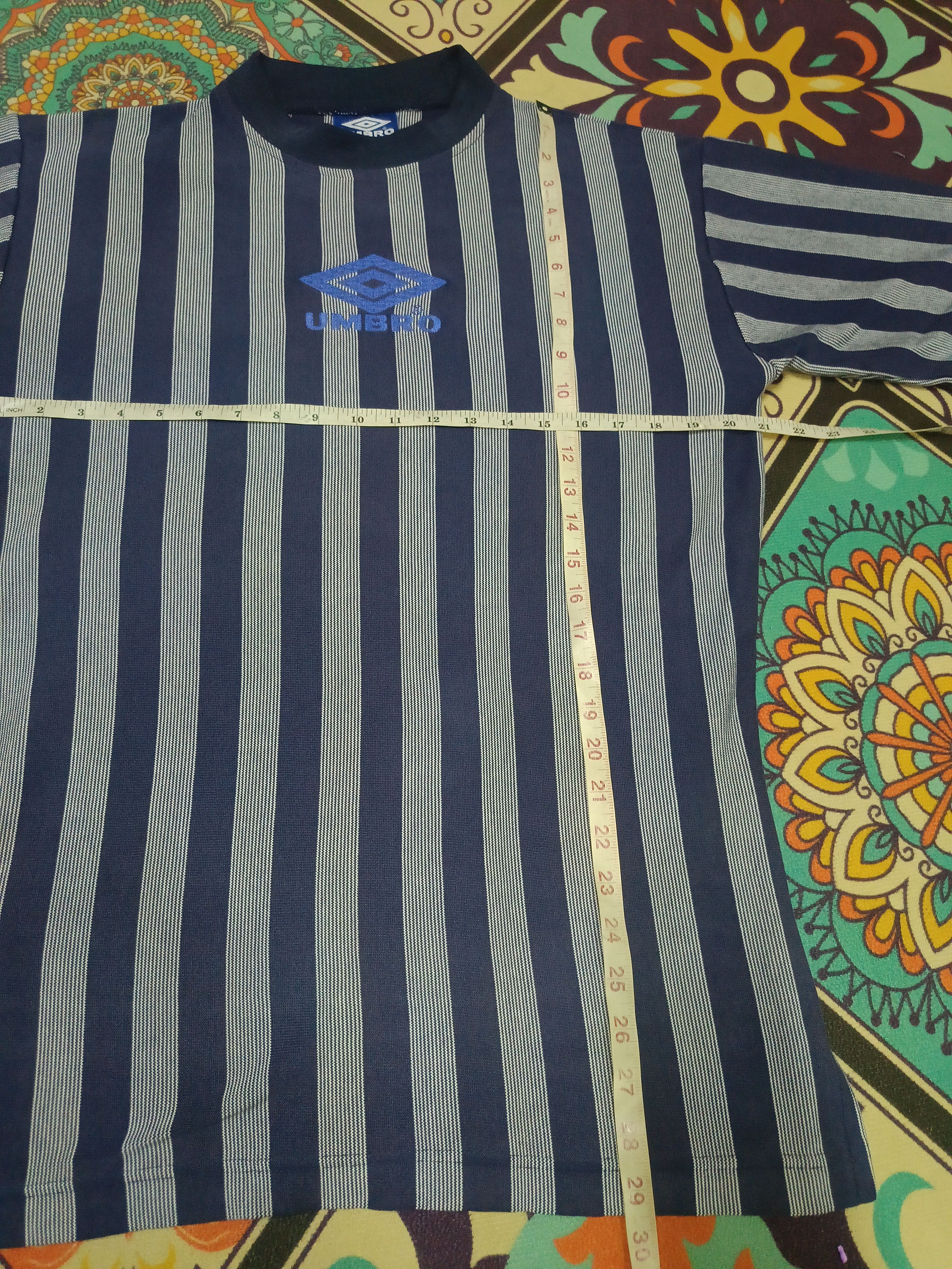 Umbro × Vintage Vintage 90s Umbro shirt Size US M / EU 48-50 / 2 - 7 Thumbnail