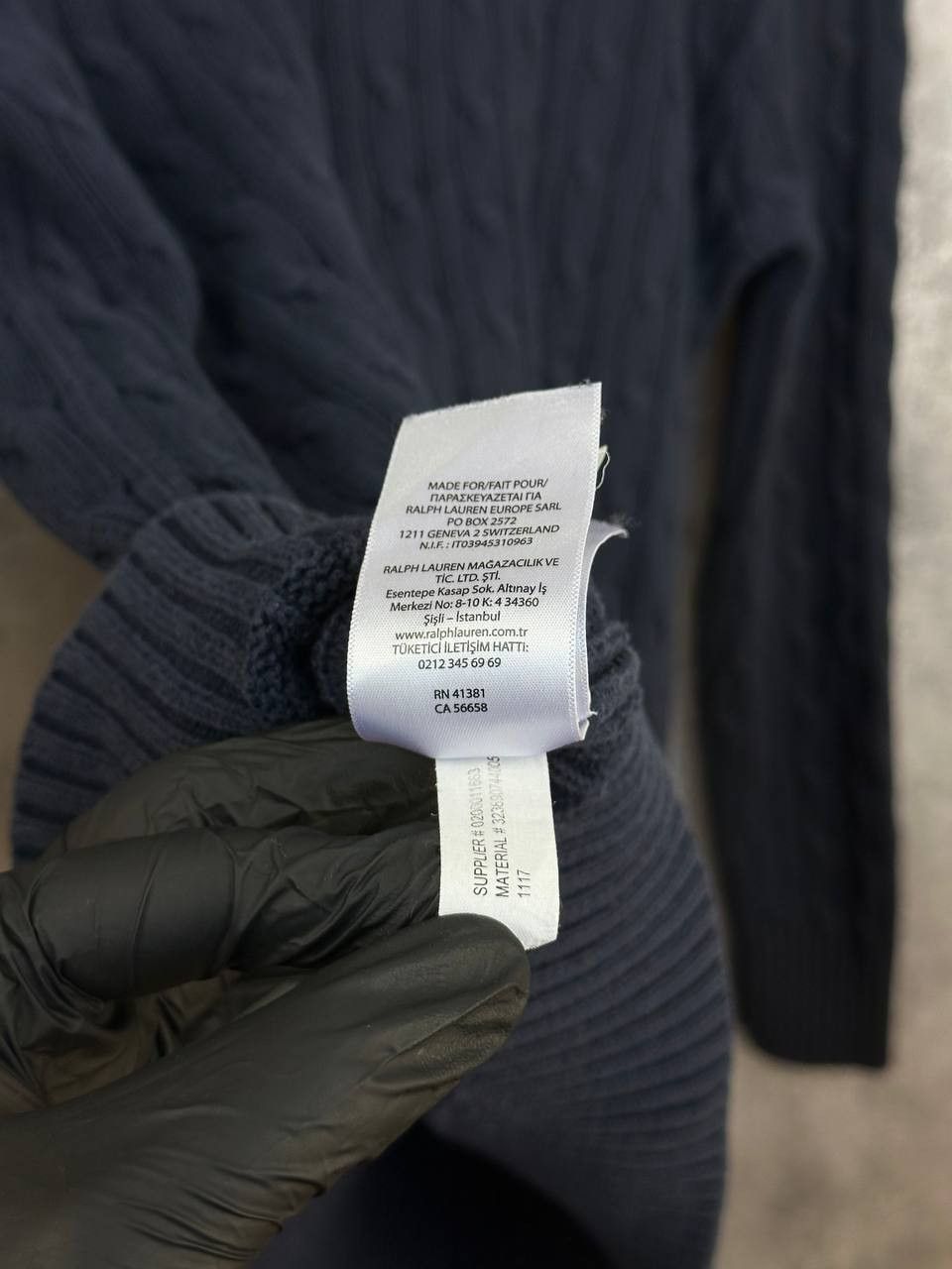Polo Ralph Lauren Polo Ralph Lauren Cable Knit Sweater Navy Jumper Crew Neck Size XL / US 12-14 / IT 48-50 - 13 Thumbnail