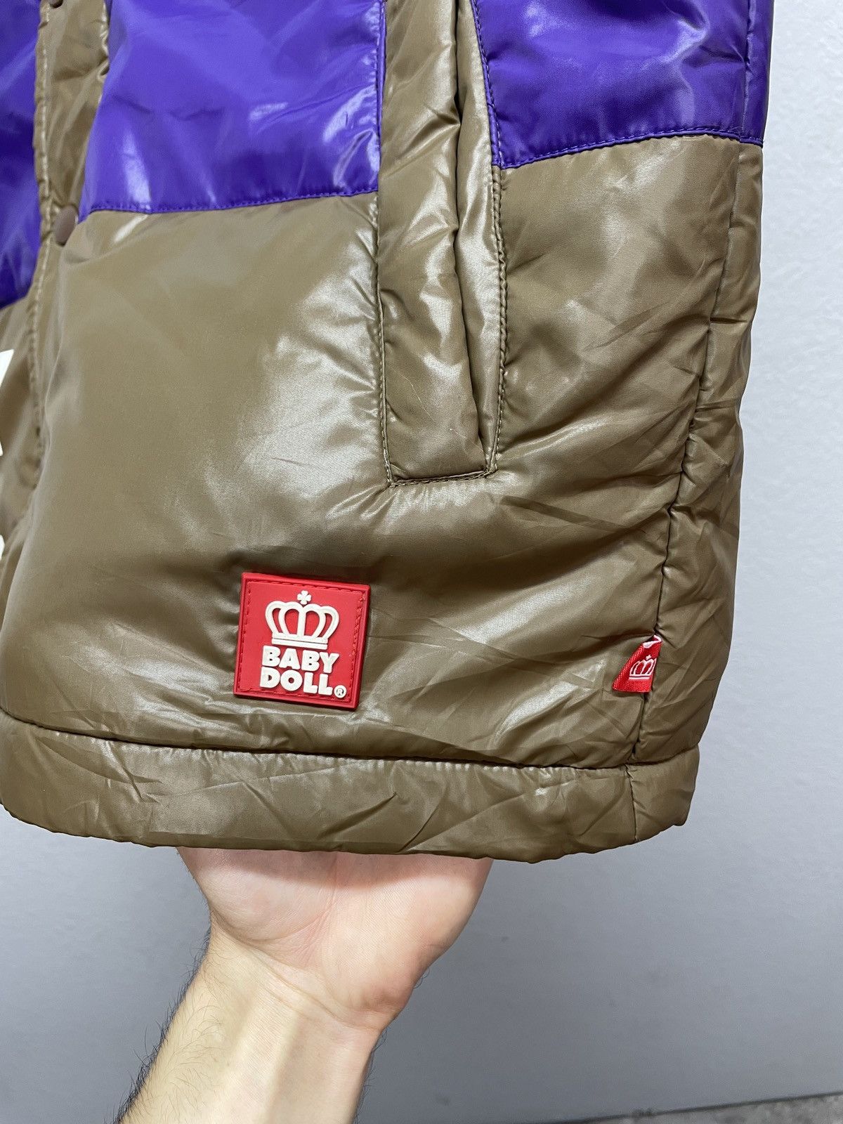 Japanese Brand Vintage y2k Baby Doll Wiwiene Westwood Vibe Nylon Vest Puffe Size US L / EU 52-54 / 3 - 9 Thumbnail