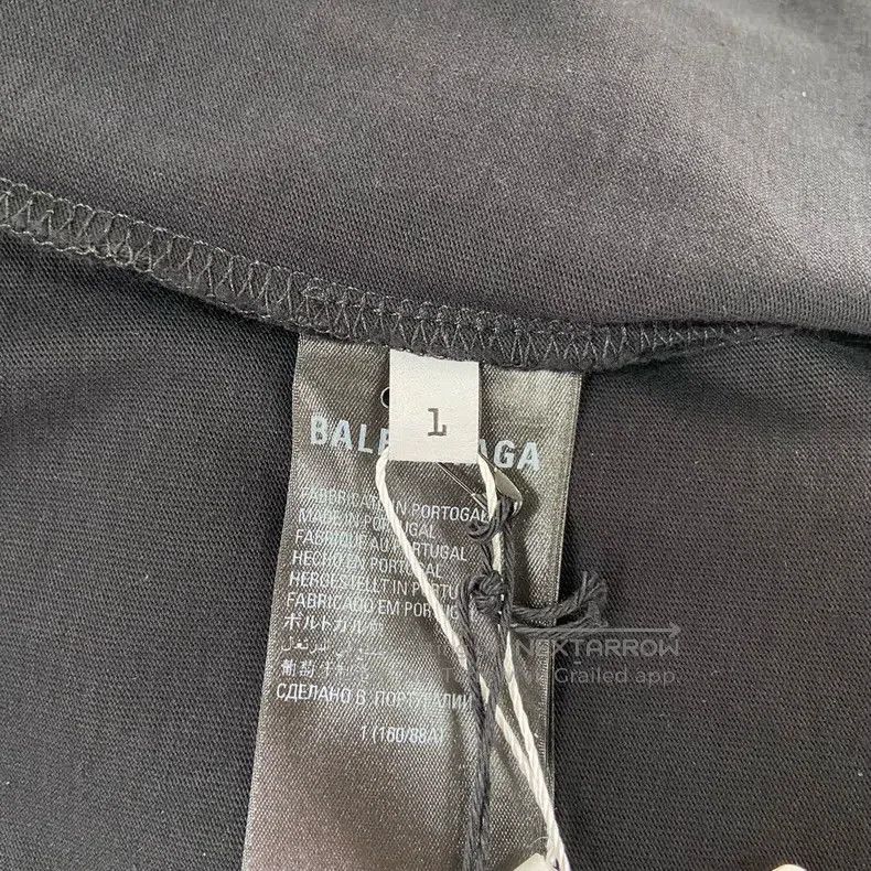Balenciaga Balenciaga Letter Logo Black Hoodie Size US S / EU 44-46 / 1 - 7 Thumbnail