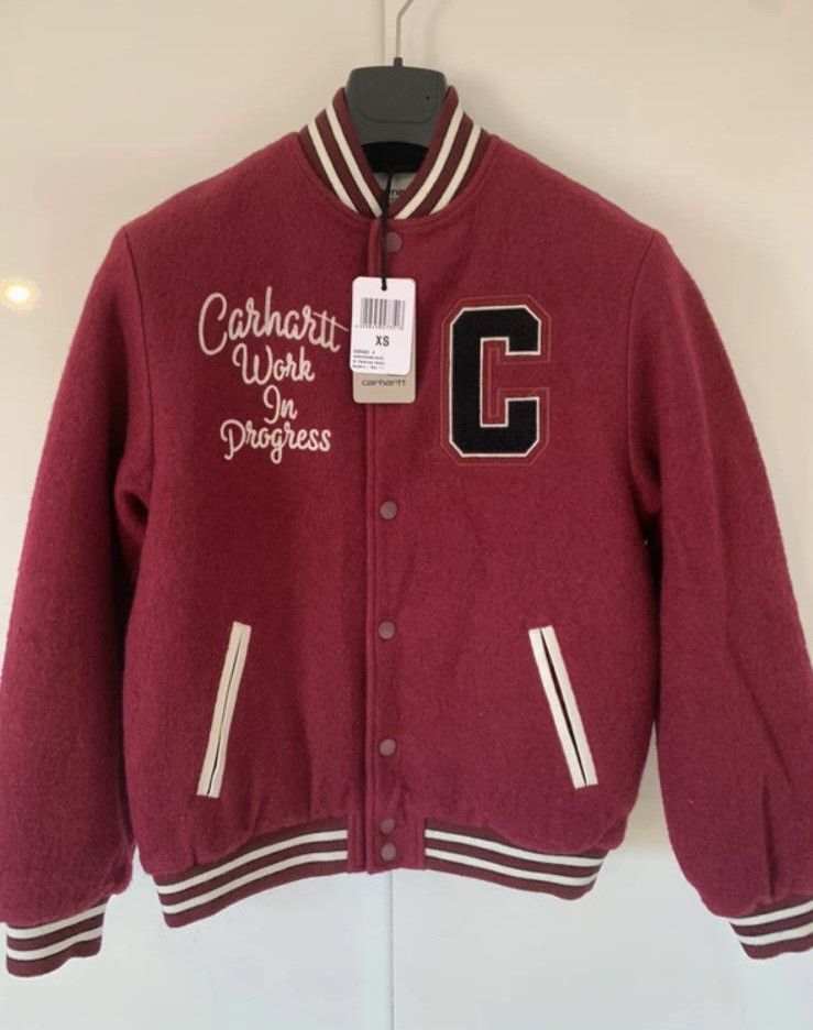 Carhartt Wip Varsity Jacket Carhartt Wip W Pembroke size XS Bordeaux new Size XS / US 0-2 / IT 36-38 - 2 Thumbnail