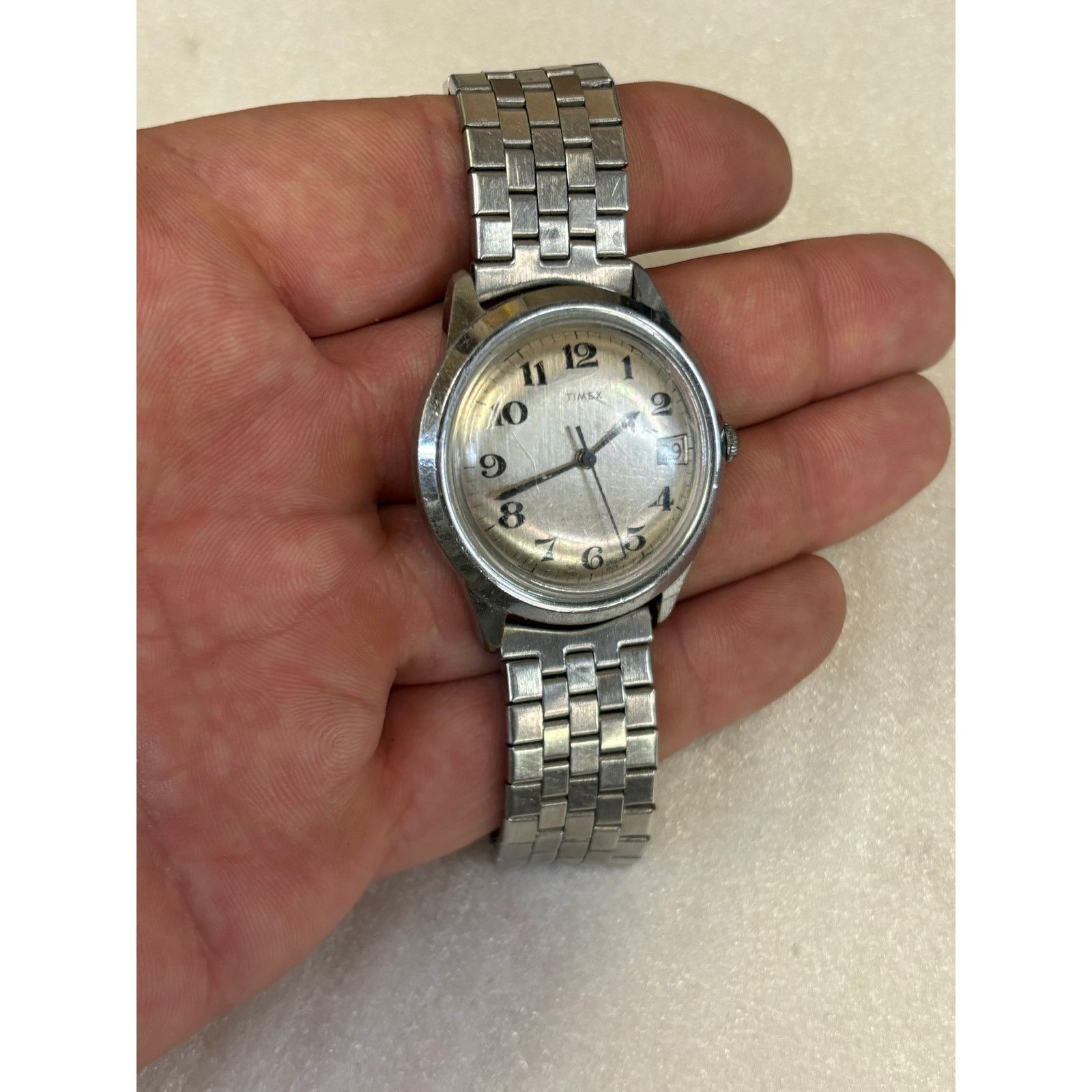 Timex Vintage Timex Silver Tone Men’s Mechanical Watch! It Runs! Size ONE SIZE - 5 Thumbnail