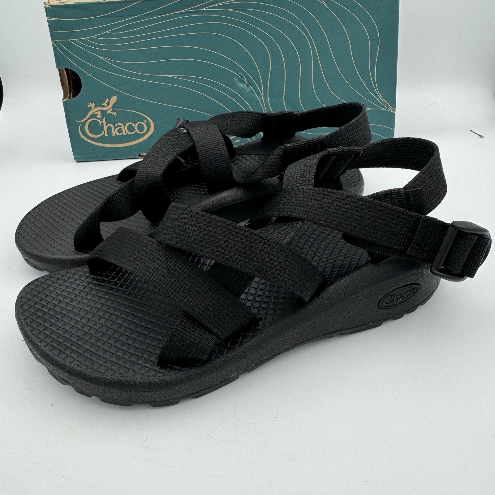 Chaco Chaco womens BANDED Z CLOUD Sport Sandal SOLID BLACK 5 M NIB Size US 5 / IT 35 - 3 Thumbnail