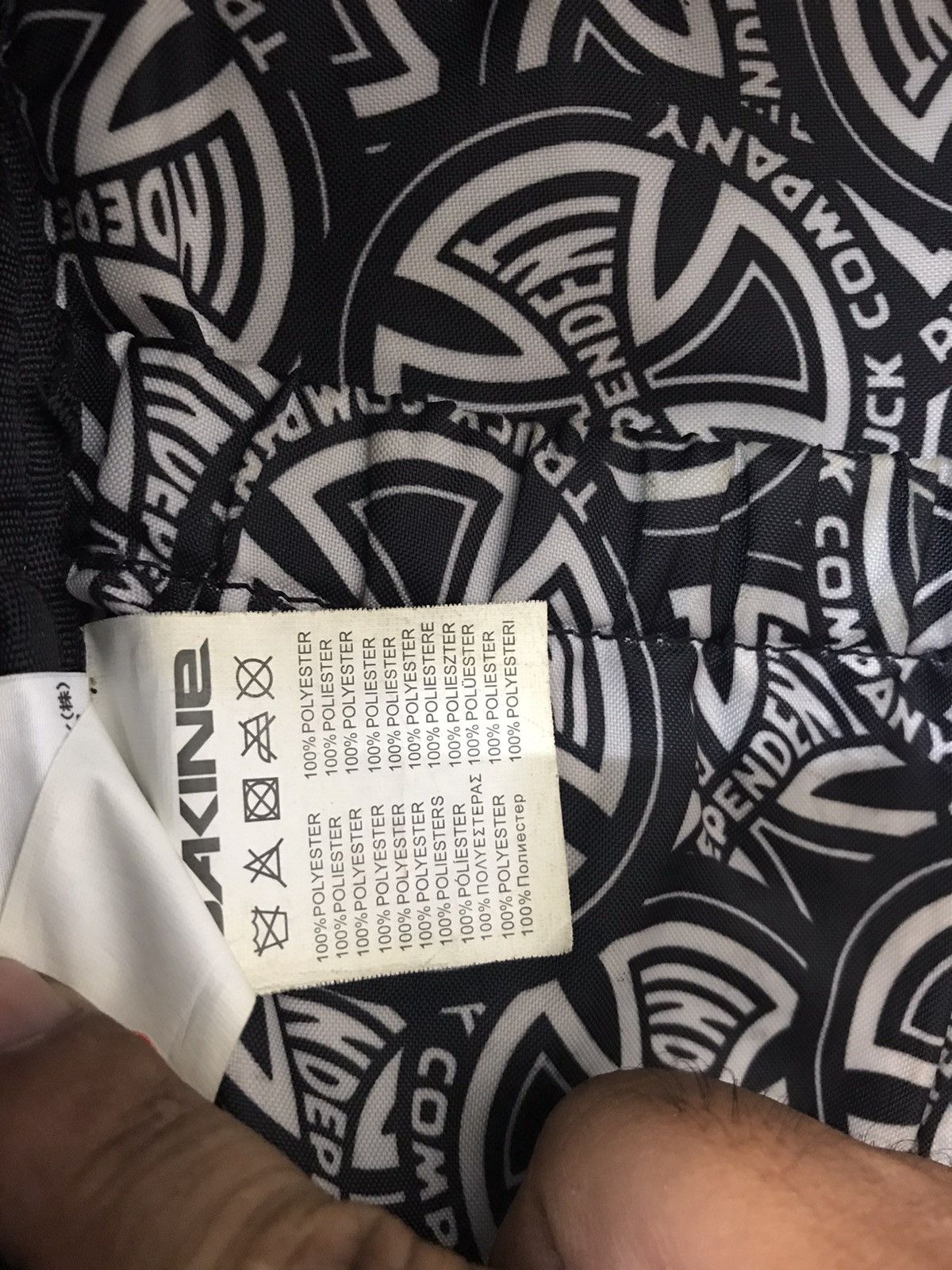 Dakine × Independent Truck Co. × Japanese Brand Dakine x Independent Black Bagpack Size ONE SIZE - 14 Thumbnail