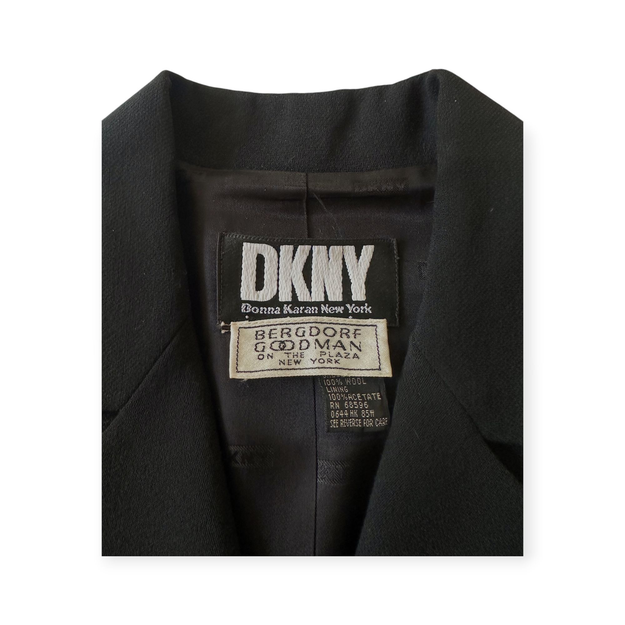 DKNY Vintage DKNY Black Wool Blazer Jacket , size 6, 90s Size M / US 6-8 / IT 42-44 - 3 Thumbnail