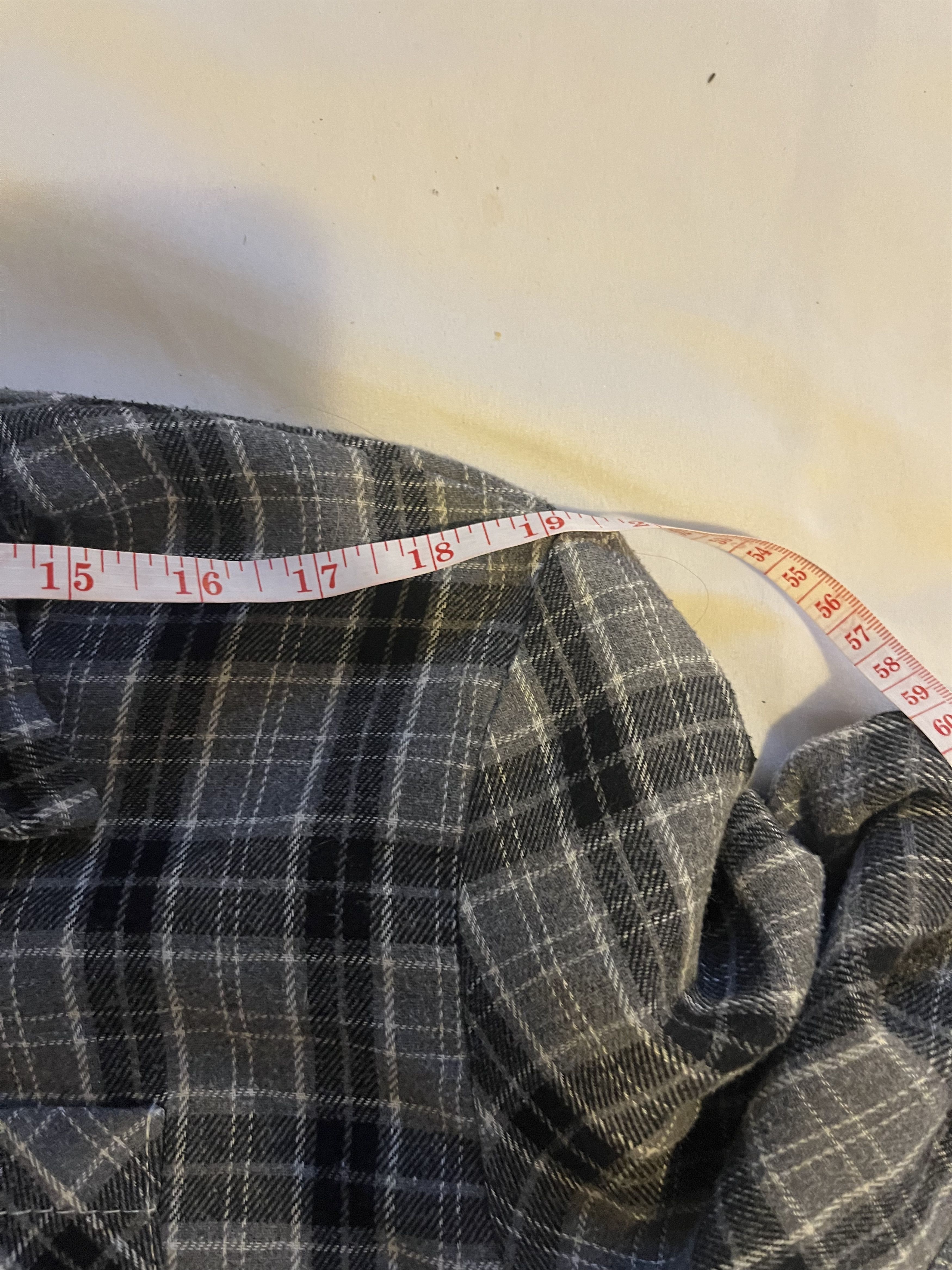 Other Happiness Brand Gray and Black Plaid Button Down Shirt Size M / US 6-8 / IT 42-44 - 6 Thumbnail