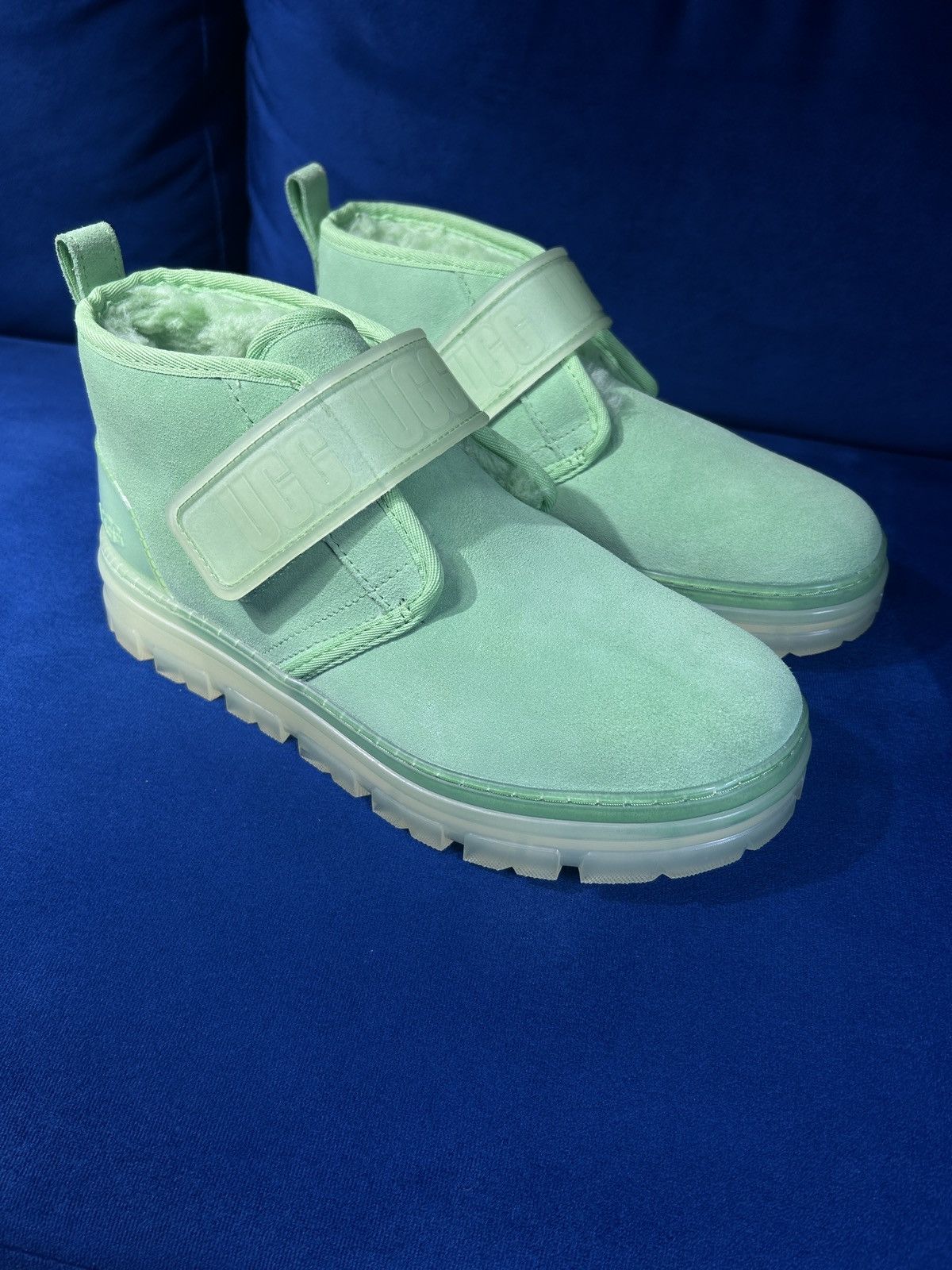 Ugg NEW UGG Nuemel Neon Green Chukka Suede Boots Women's Size 9 Size US 9 / IT 39 - 3 Thumbnail