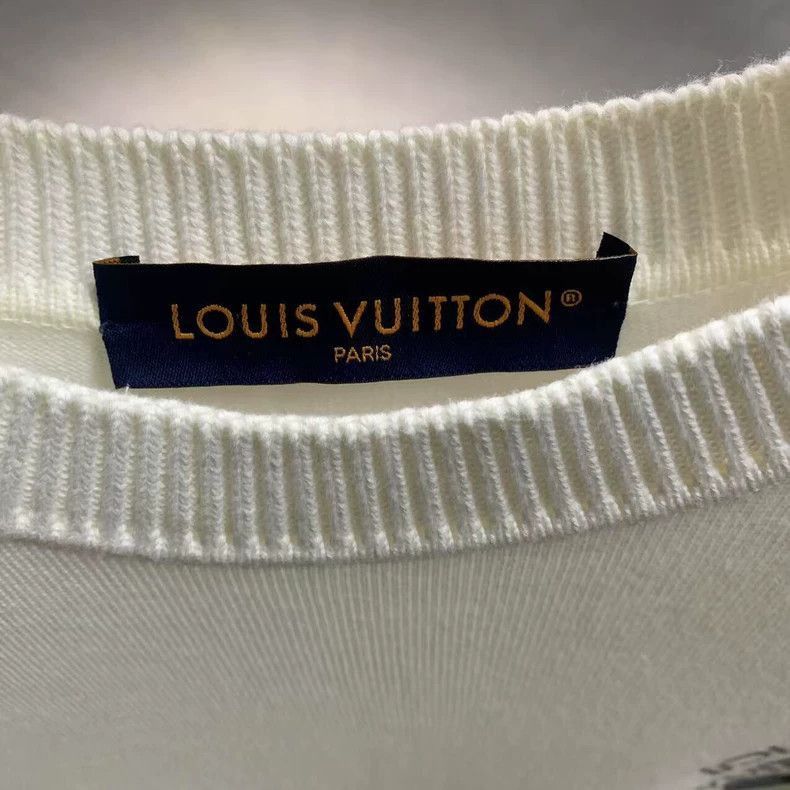 Louis Vuitton Louis Vuitton Short Sleeve T-Shirt For Sale-2506 Size US S / EU 44-46 / 1 - 3 Thumbnail