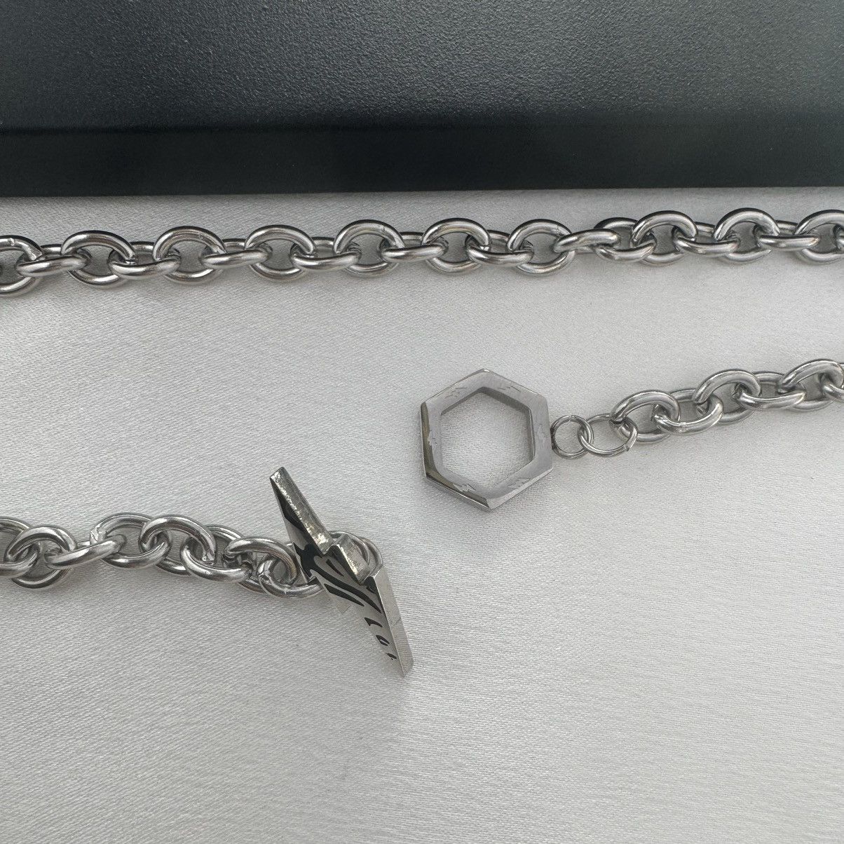 Other Lightning Link Chain Necklace for Men Women Unisex Style Size ONE SIZE - 3 Thumbnail