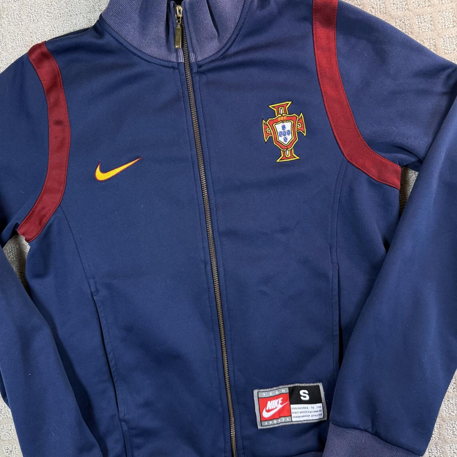 Nike Y2K Nike Portugal Soccer Track Jacket Small Navy Red Size US S / EU 44-46 / 1 - 2 Thumbnail