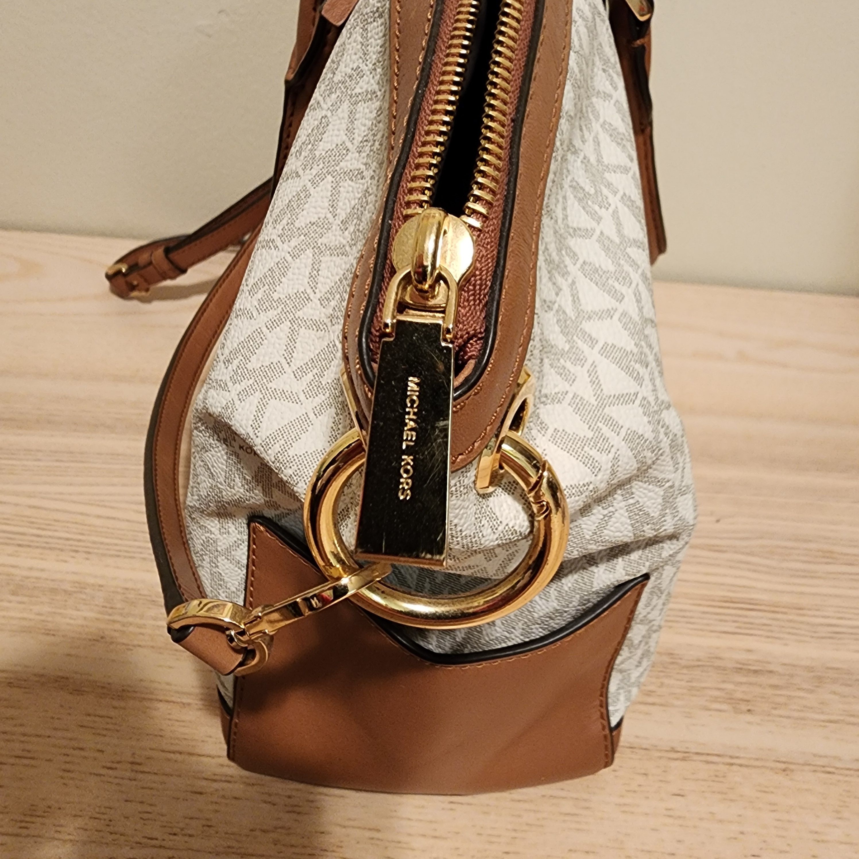 Michael Kors Michael Kors Signature Beckett Lg Satchel Acorn Vanilla Bag Size ONE SIZE - 3 Thumbnail