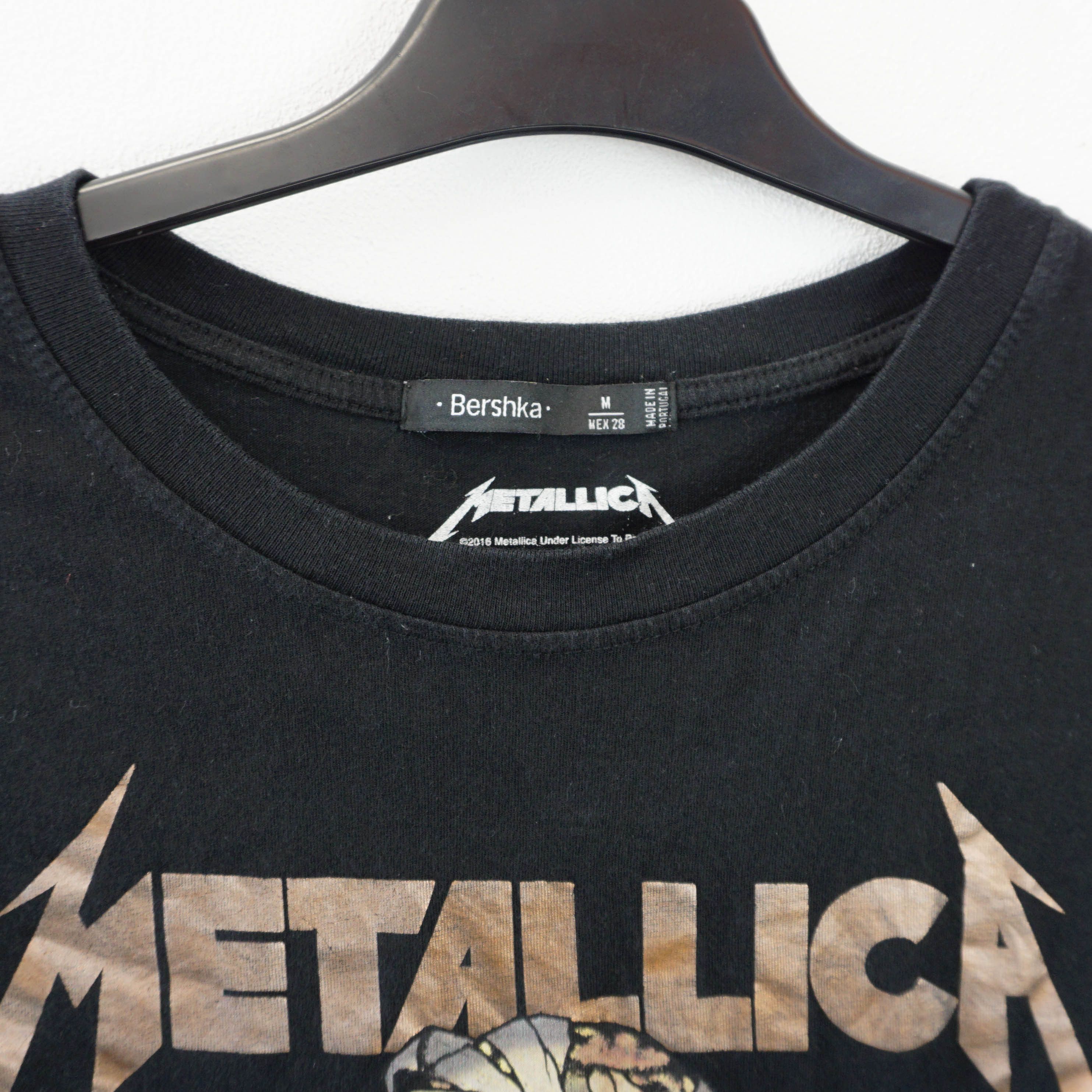 Band Tees × Bershka × Metallica 2016 Don't Tread On Me Graphic Tee Size M / US 6-8 / IT 42-44 - 2 Thumbnail