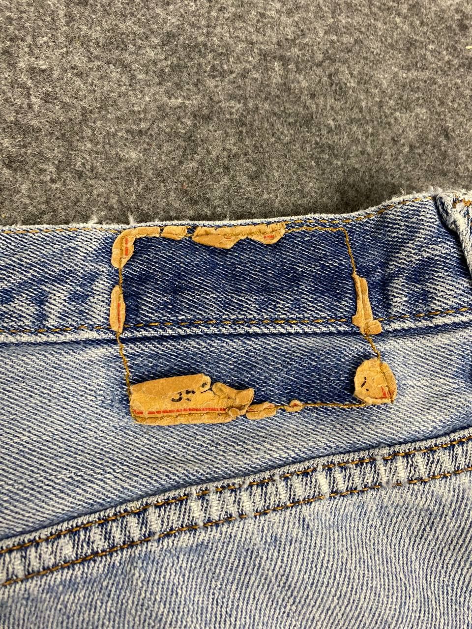 Levi's vintage levis 550 lightwash denim Size US 38 / EU 54 - 4 Thumbnail