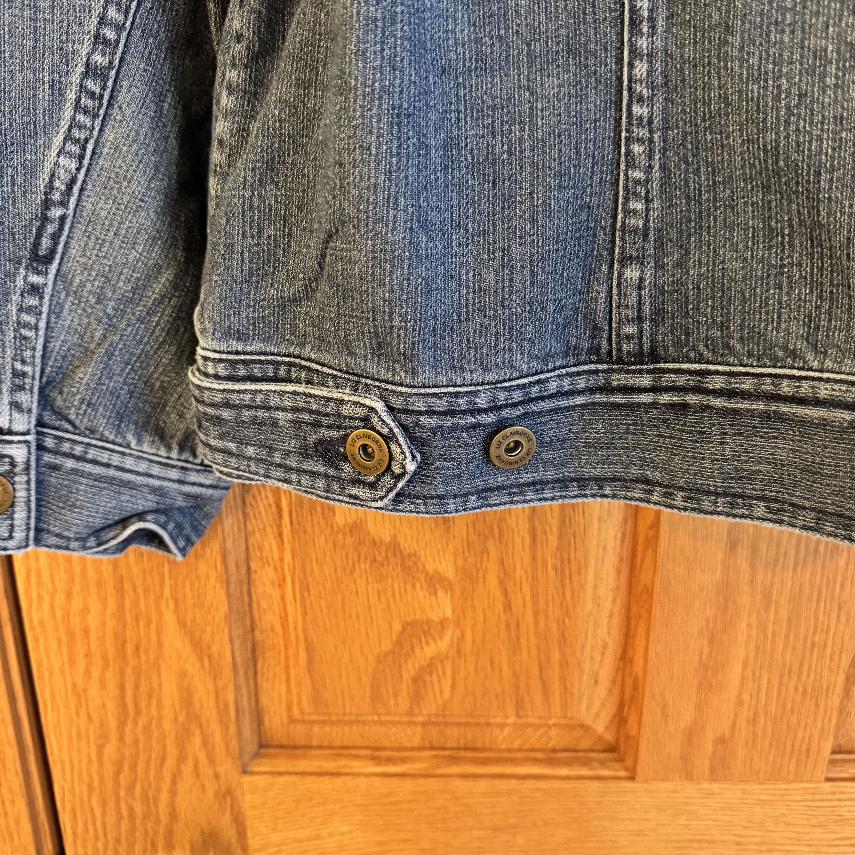 Liz Claiborne Liz Claiborne Women's Petite Denim Jacket Blue Size 2 Casua Size XS / US 0-2 / IT 36-38 - 3 Thumbnail